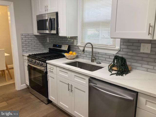 WINDSOR  MILL - Residential