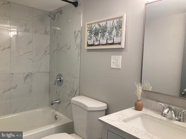 WINDSOR  MILL - Residential