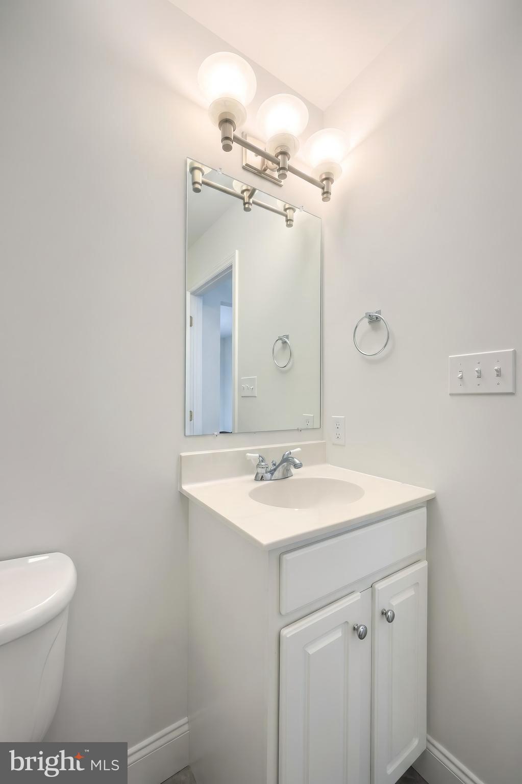 LAUREL ESTATES - Residential