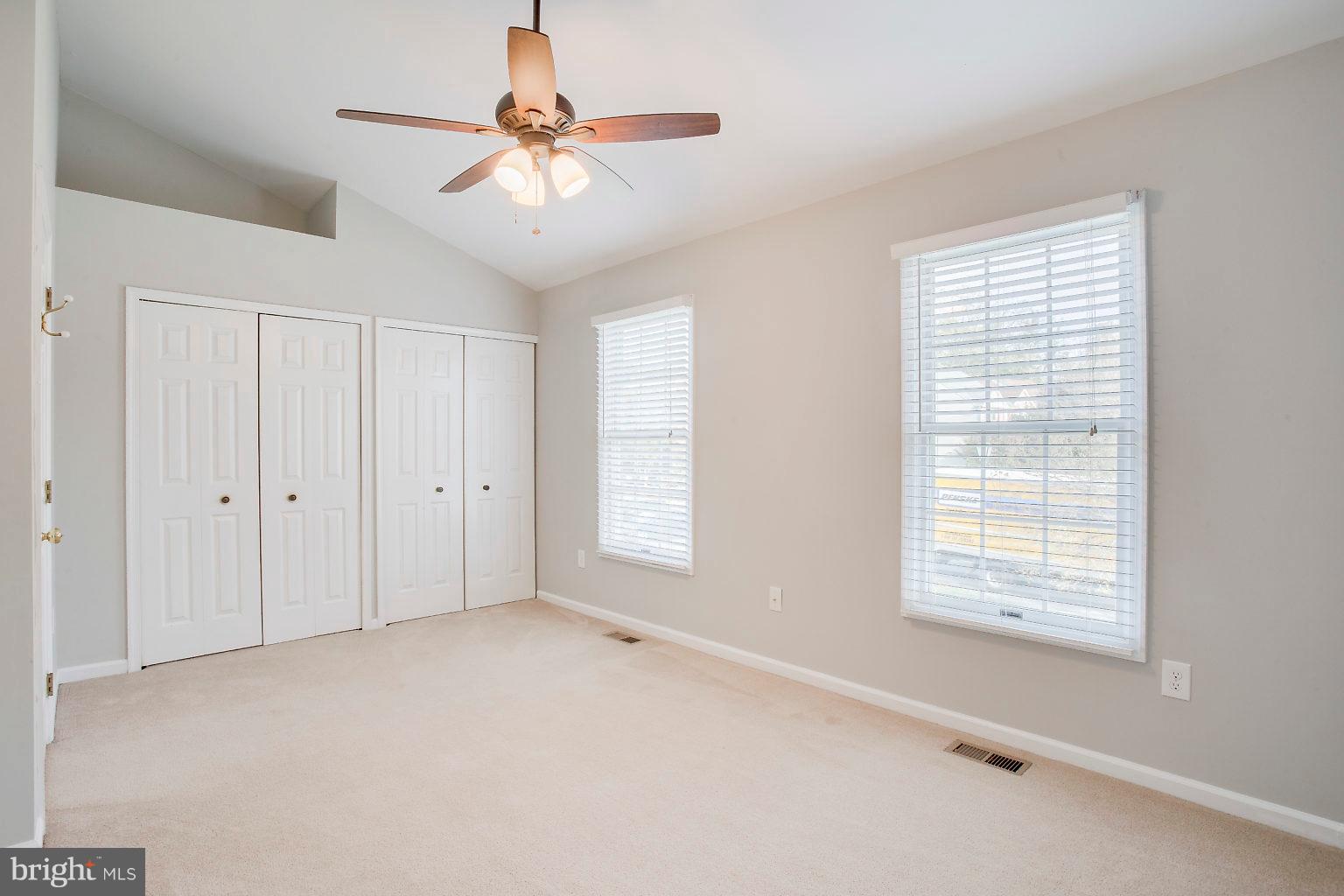 WHITE OAK - Residential