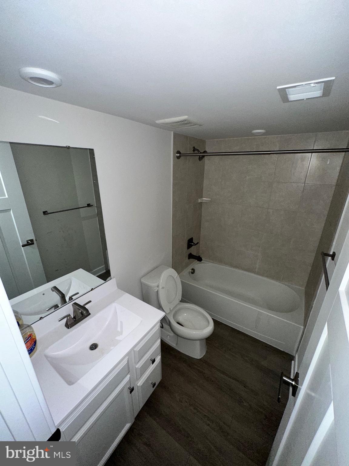 CEDAR HILL - Residential