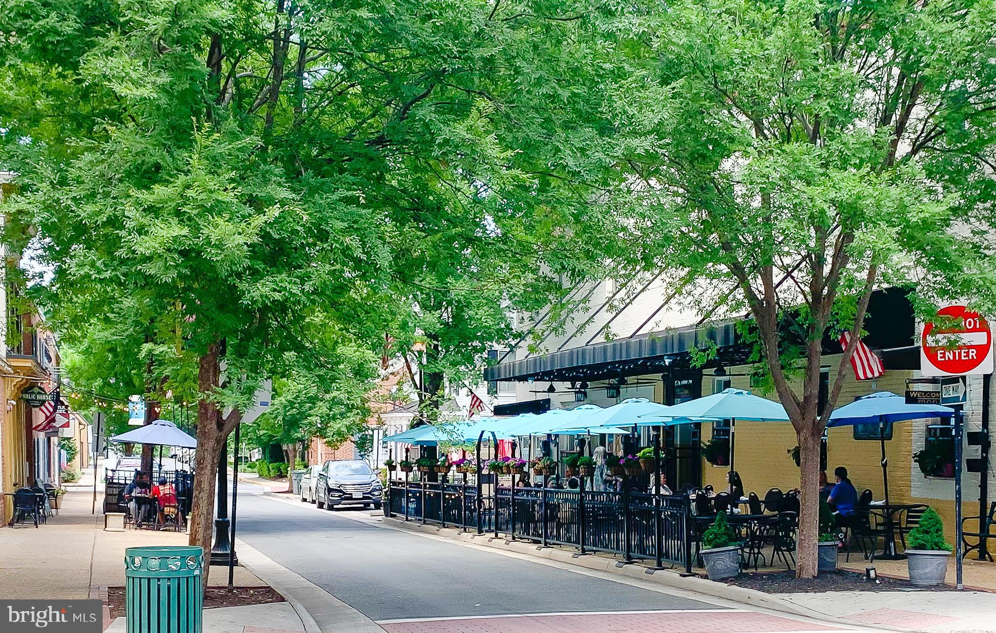 INDUSTRIAL SCHOOL - Residential