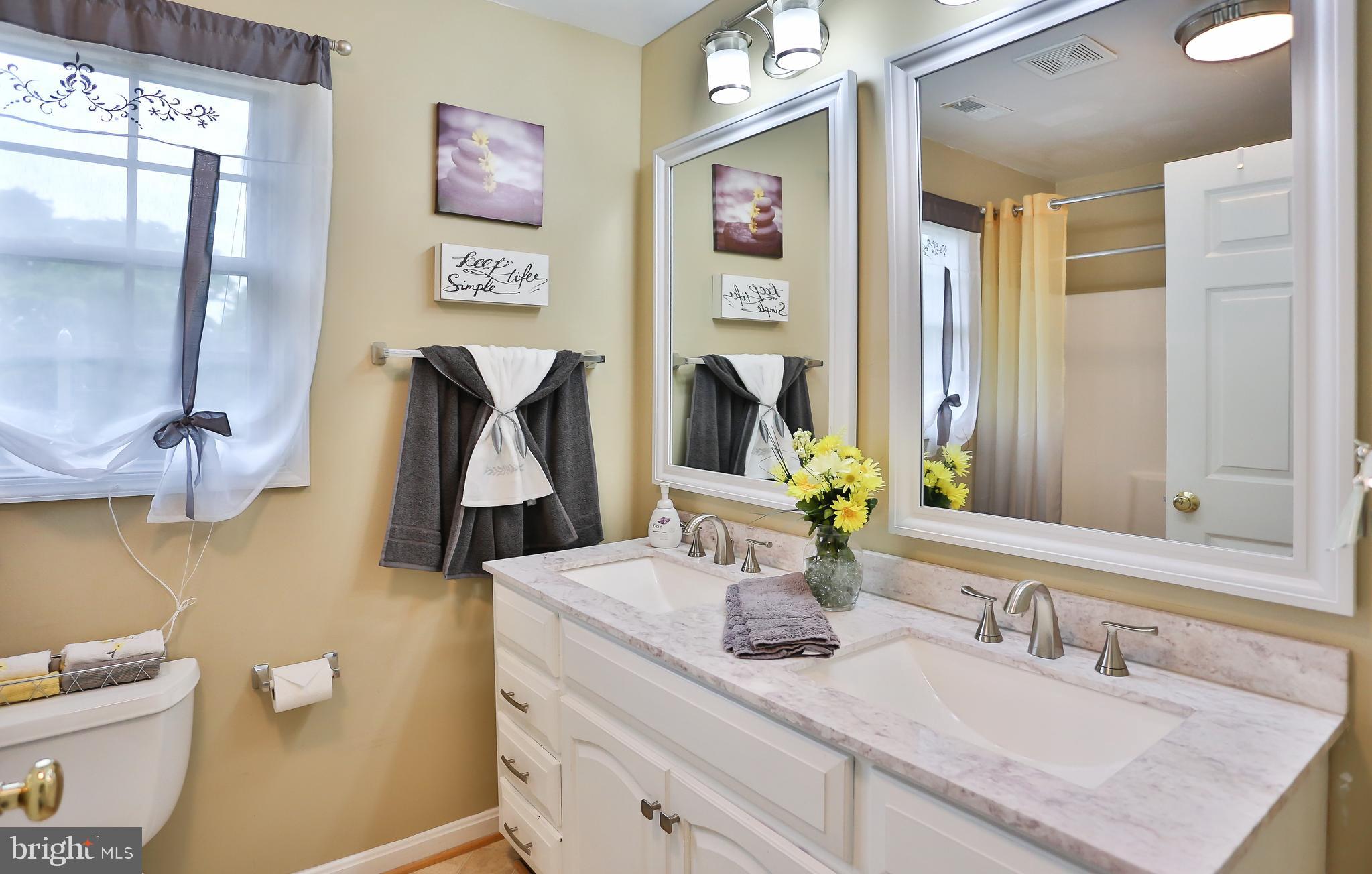 INDUSTRIAL SCHOOL - Residential