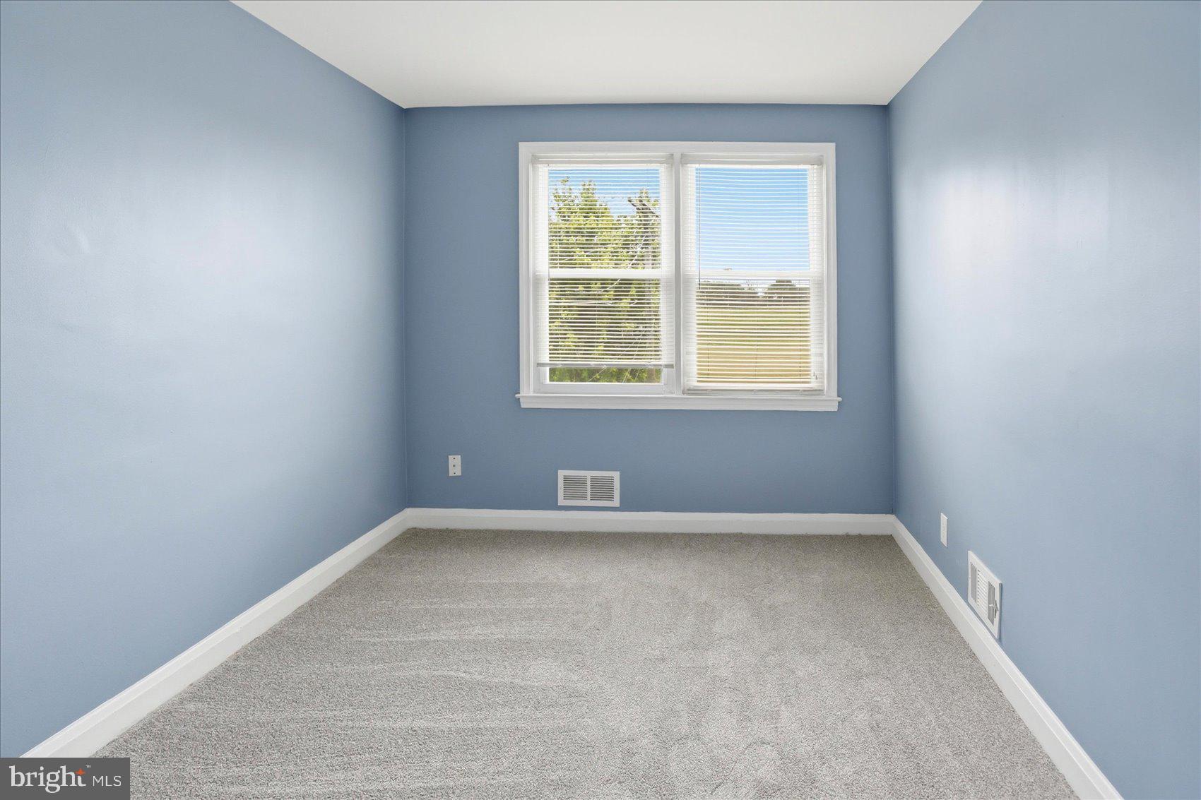 EASTFIELD - Residential