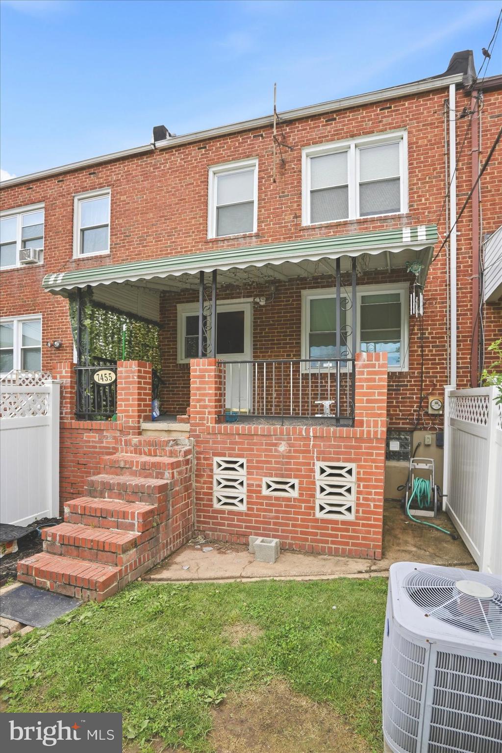 EASTFIELD - Residential