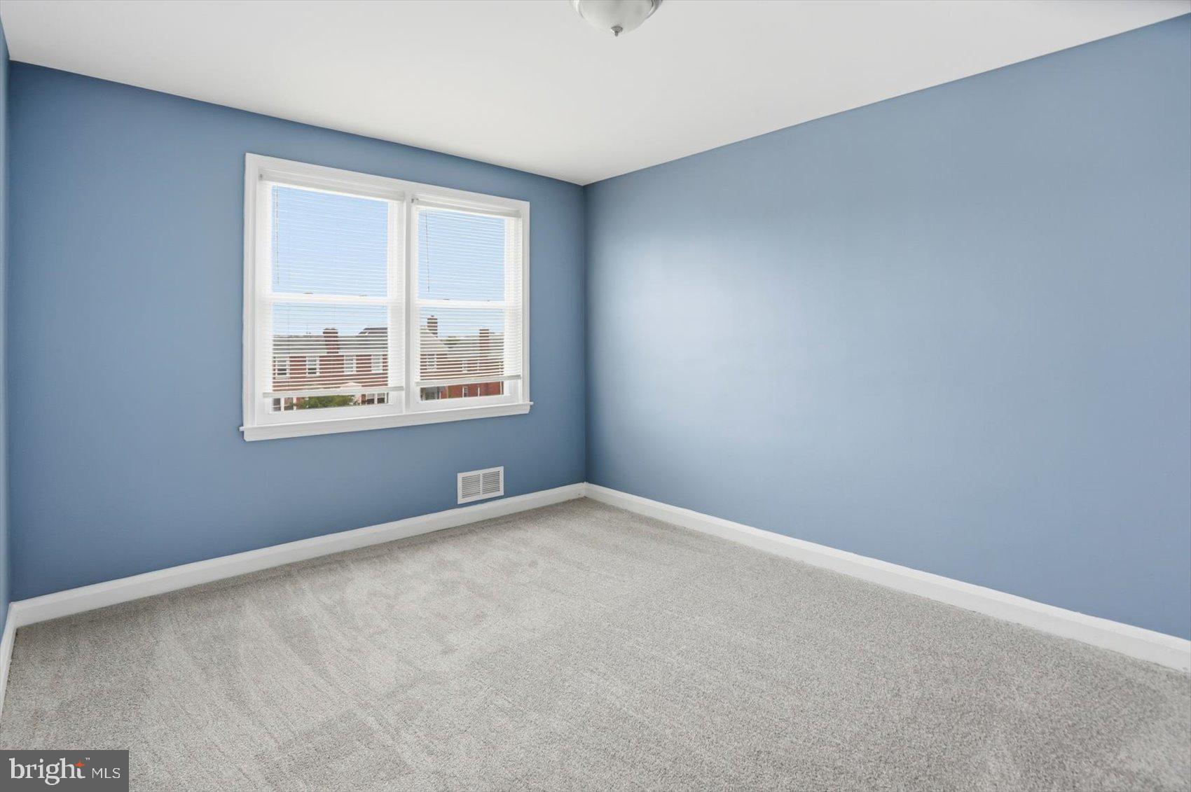 EASTFIELD - Residential
