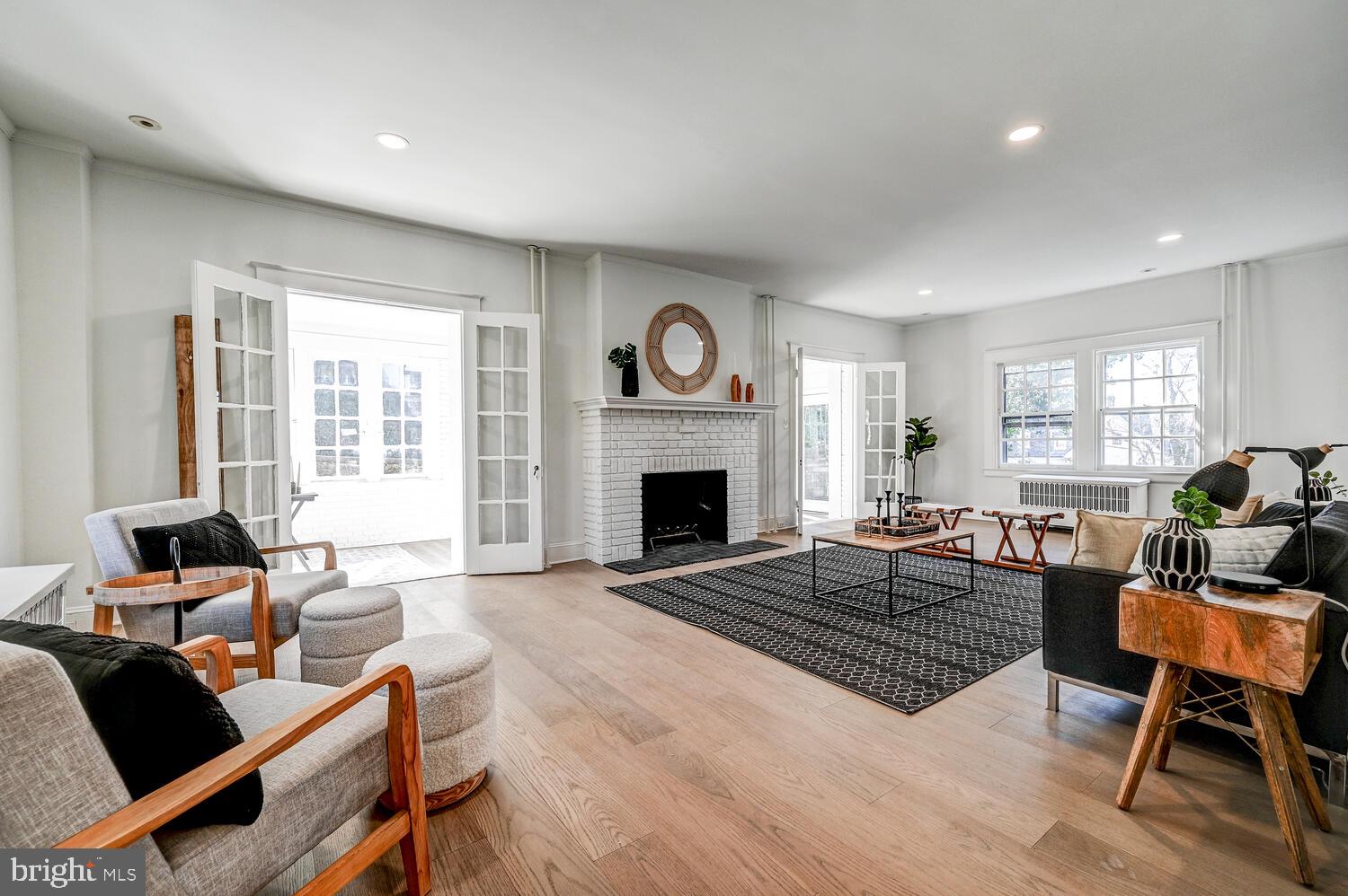 GUILFORD - Residential