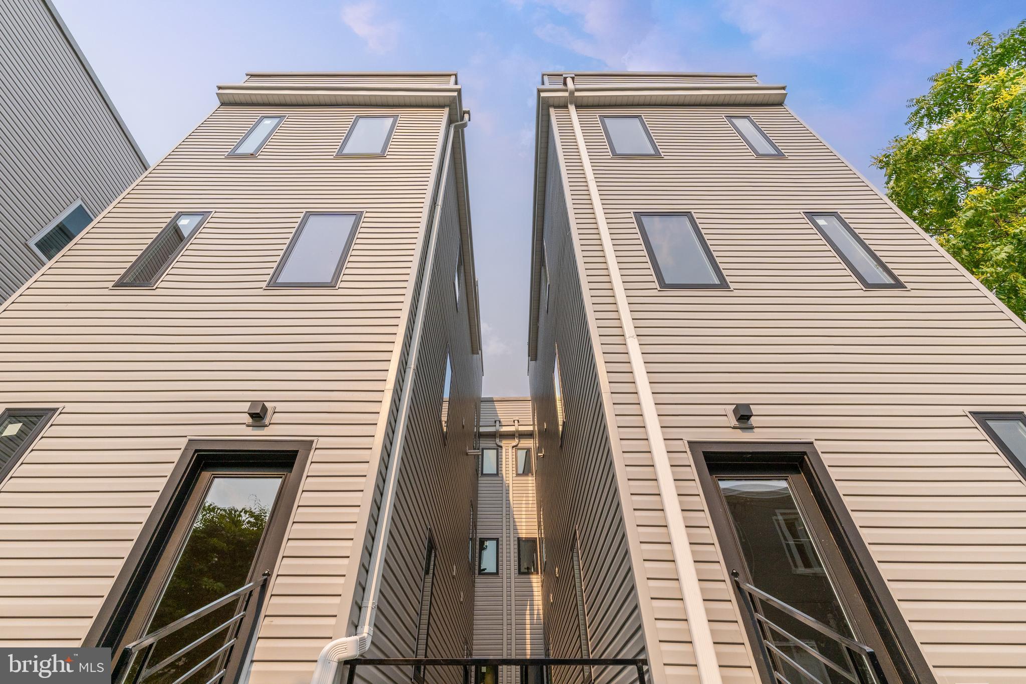 OLDE KENSINGTON - Residential Income