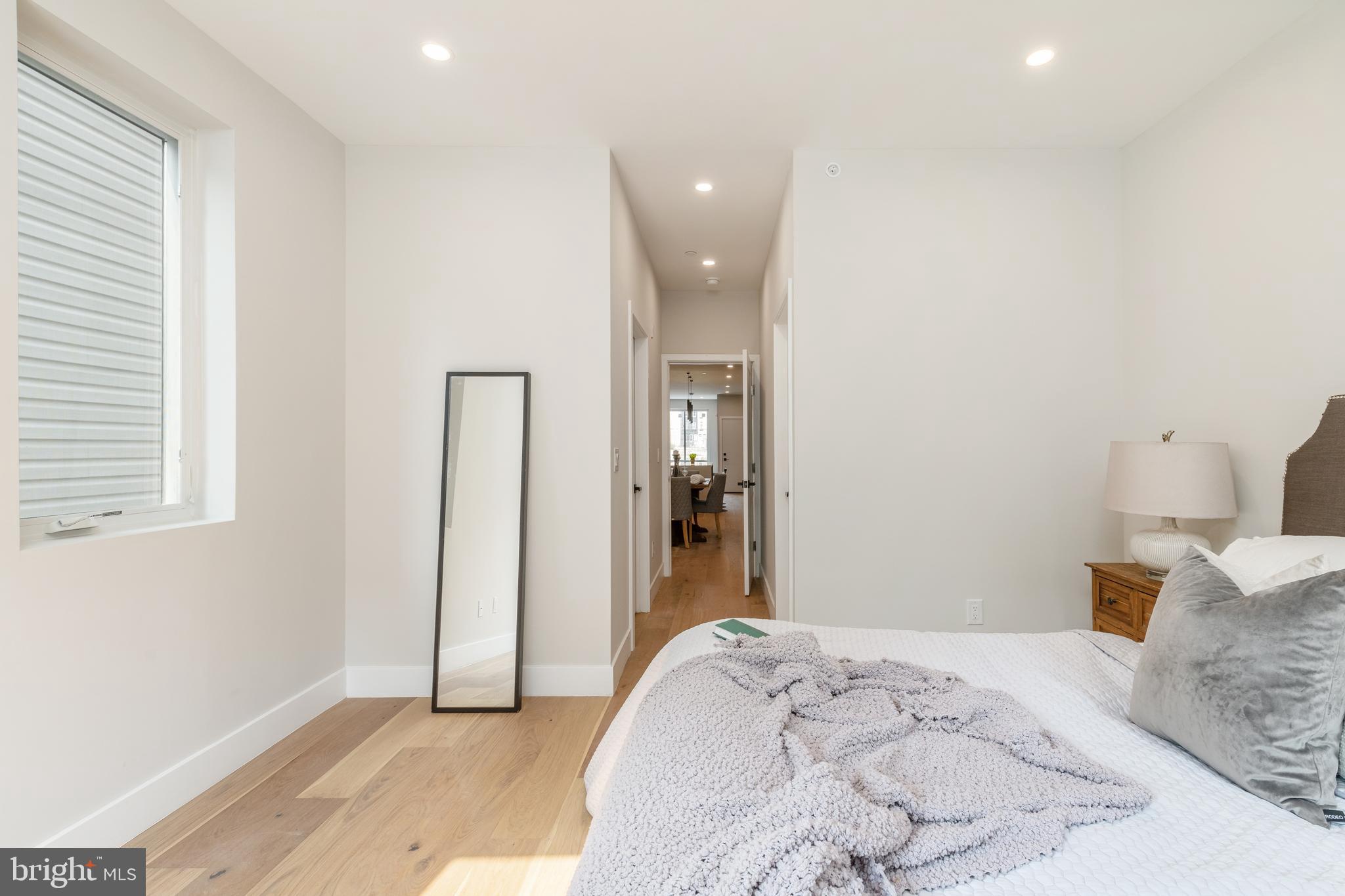 OLDE KENSINGTON - Residential Income