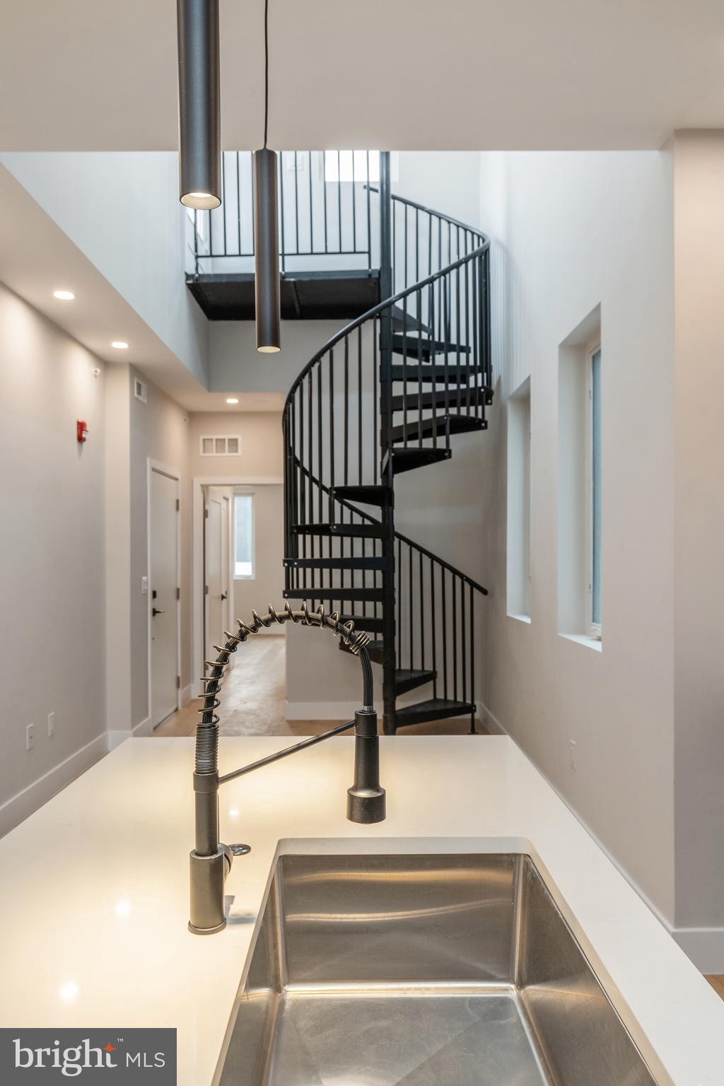 OLDE KENSINGTON - Residential Income