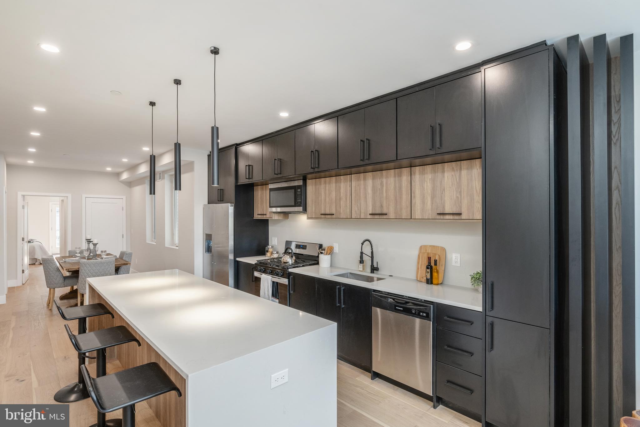 OLDE KENSINGTON - Residential Income