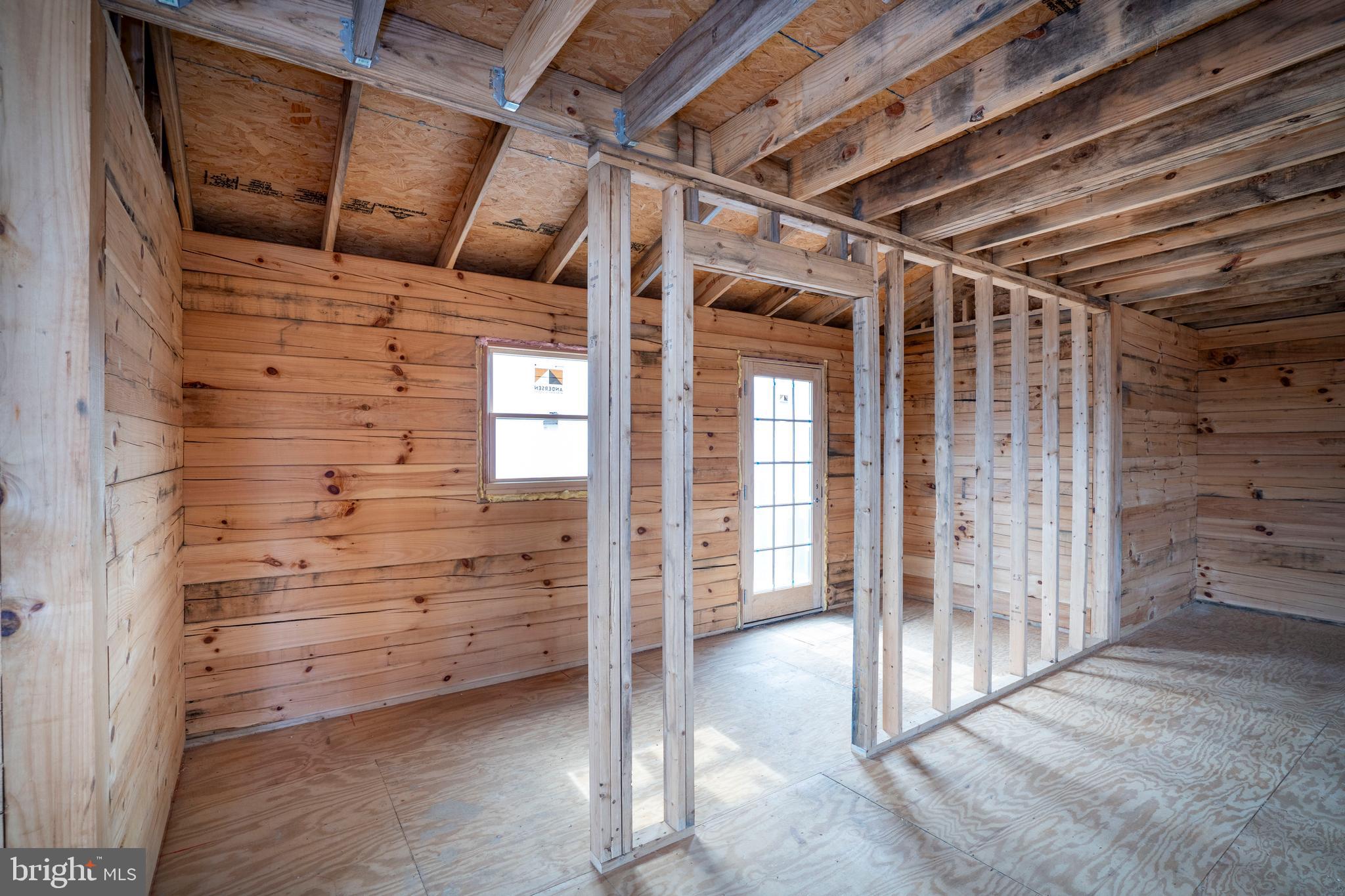 TYRONE - Residential