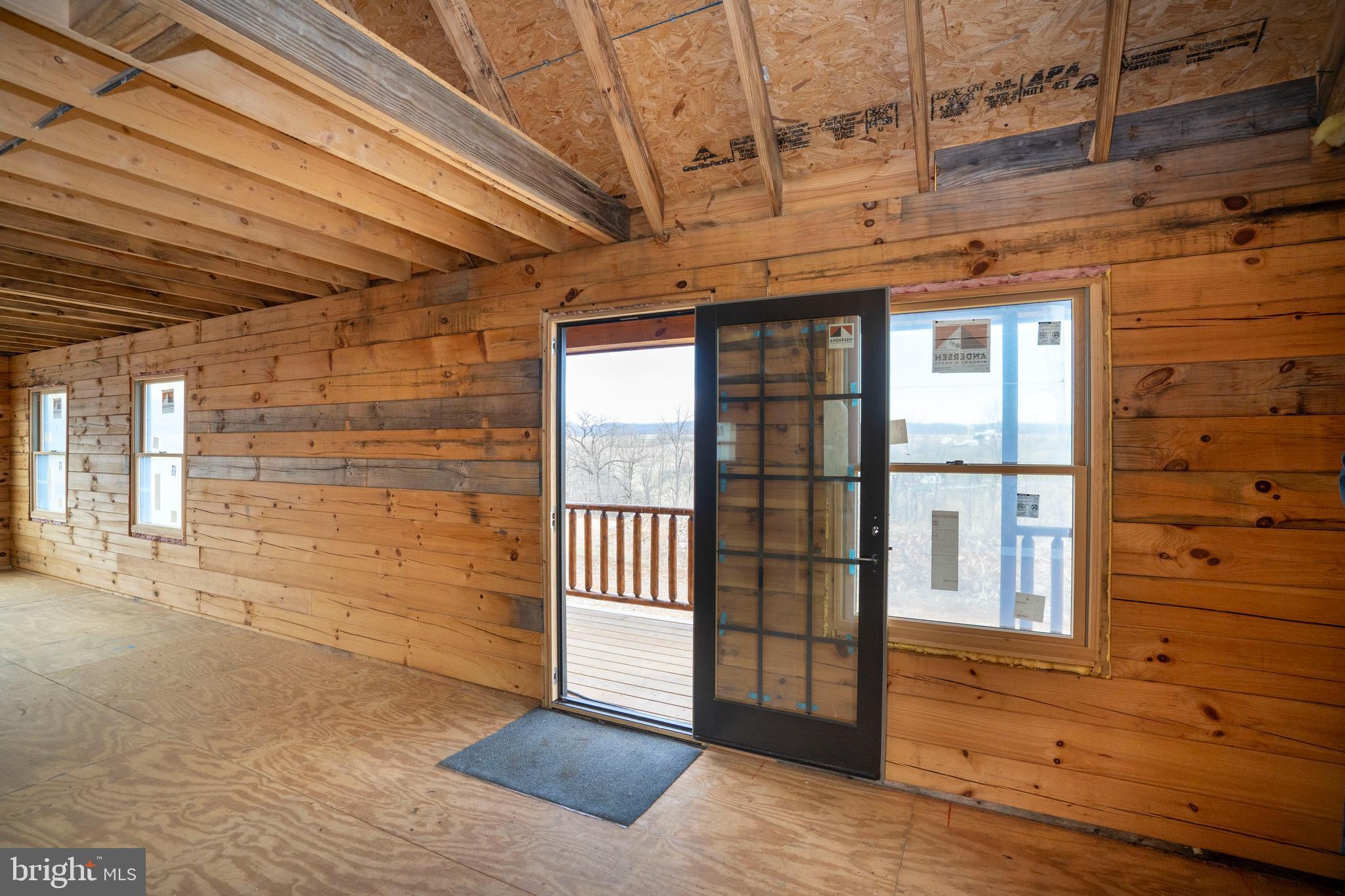 TYRONE - Residential