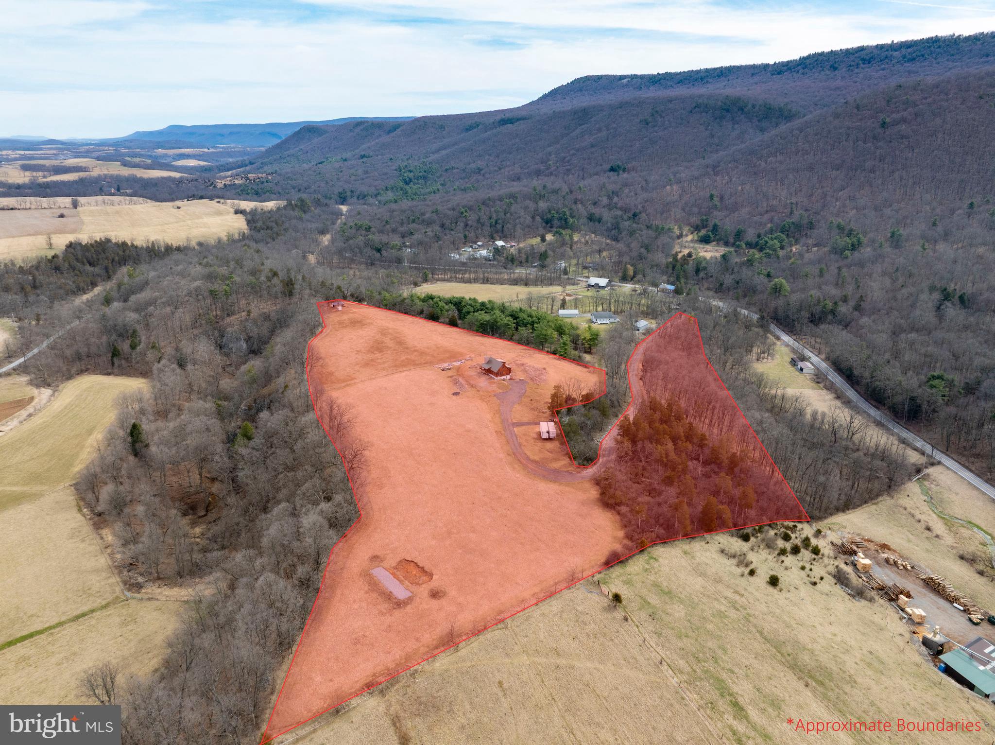 TYRONE - Residential