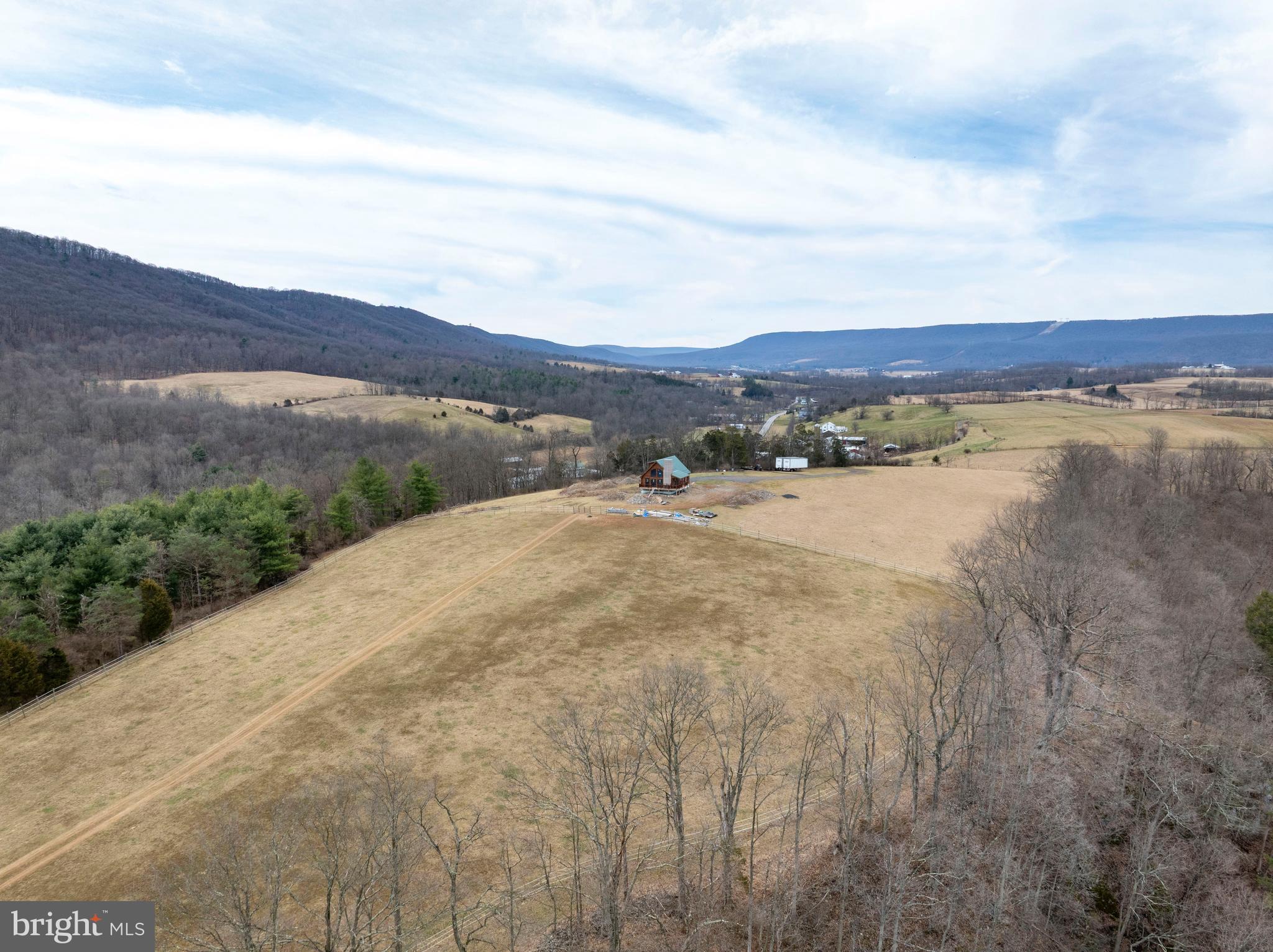 TYRONE - Residential