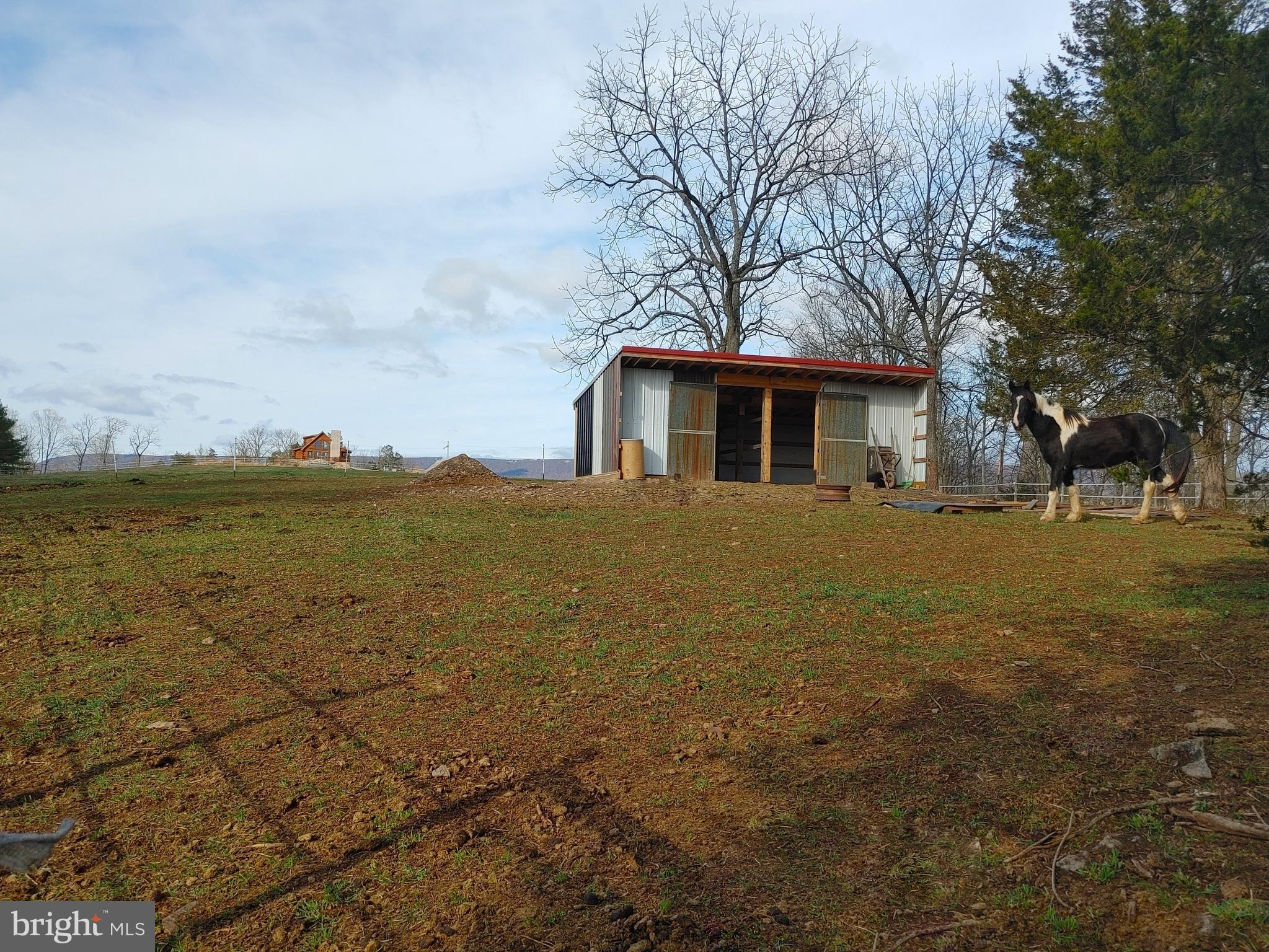 TYRONE - Residential