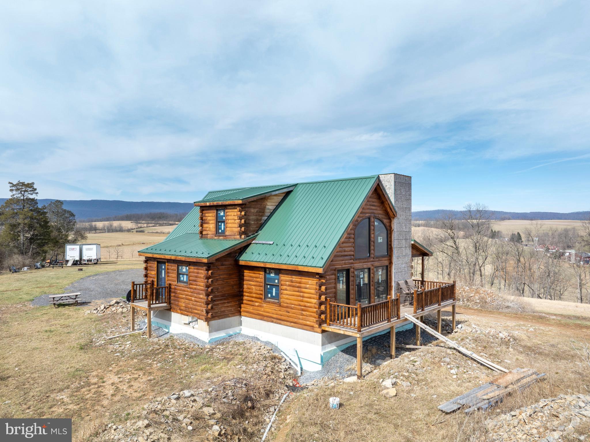 TYRONE - Residential