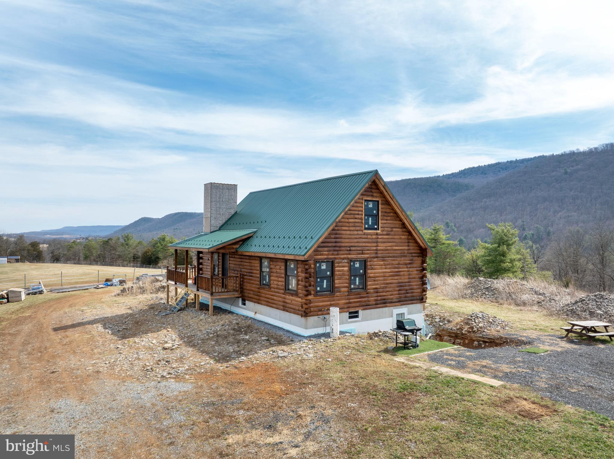 TYRONE - Residential