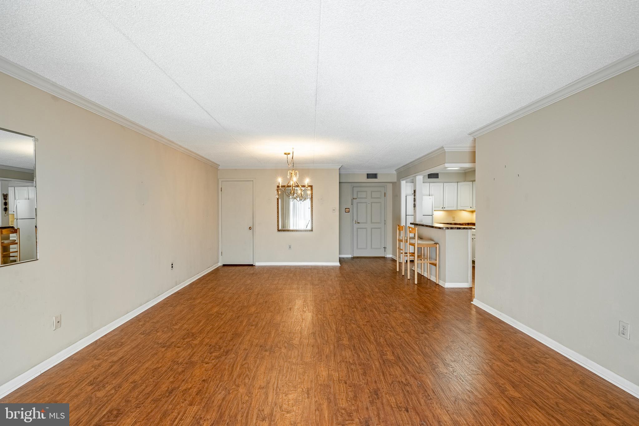 VALLEY FORGE TOWER - Residential