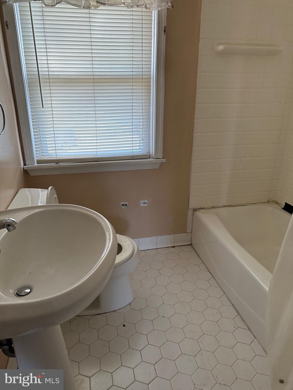 RIDGELEIGH - Residential