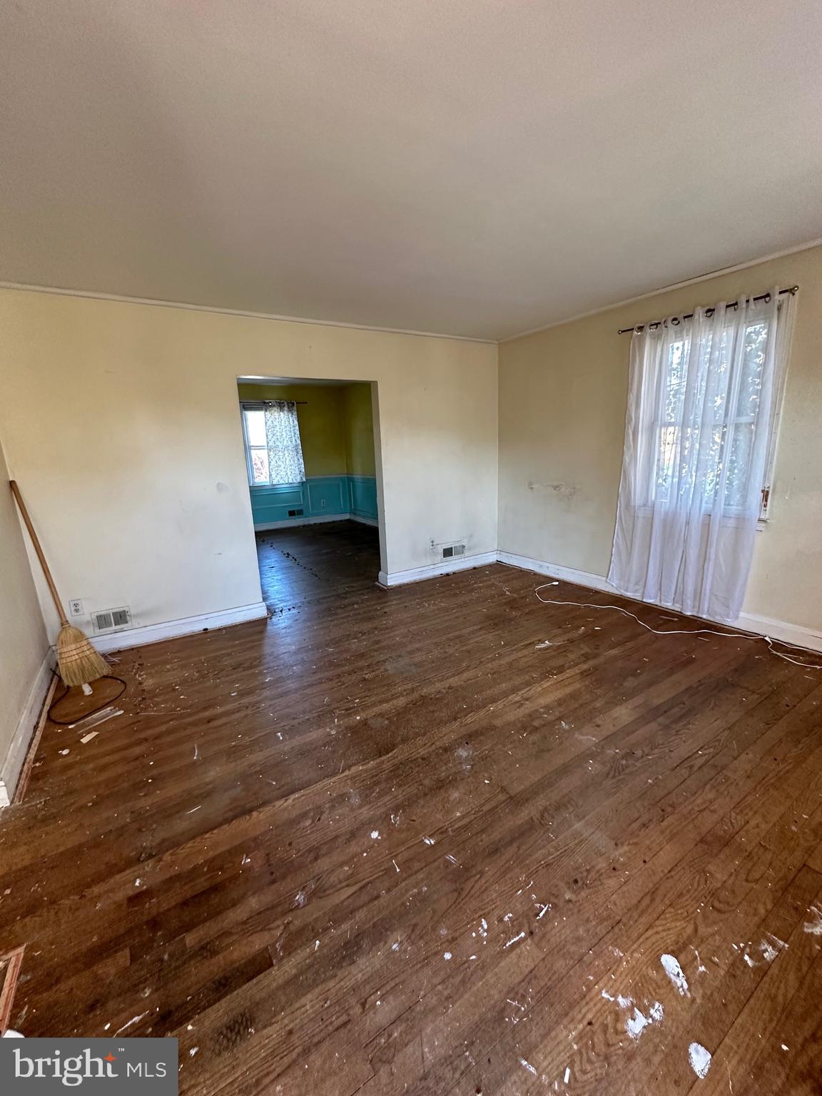 RIDGELEIGH - Residential