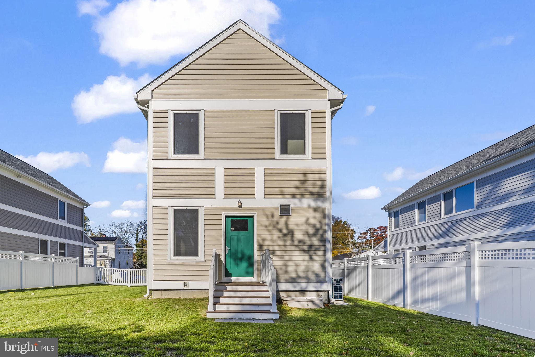 FAIRMOUNT HEIGHTS - Residential