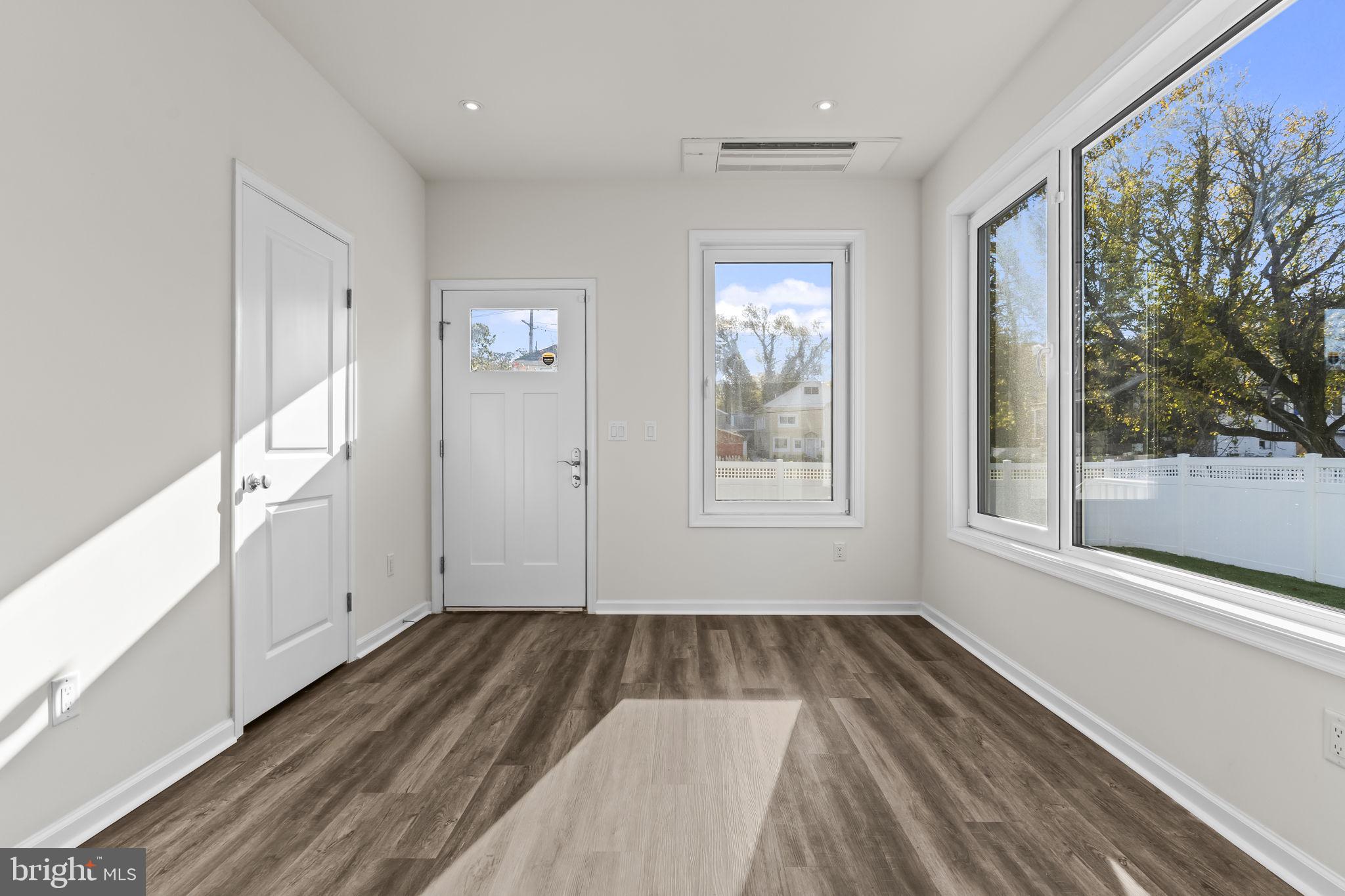 FAIRMOUNT HEIGHTS - Residential