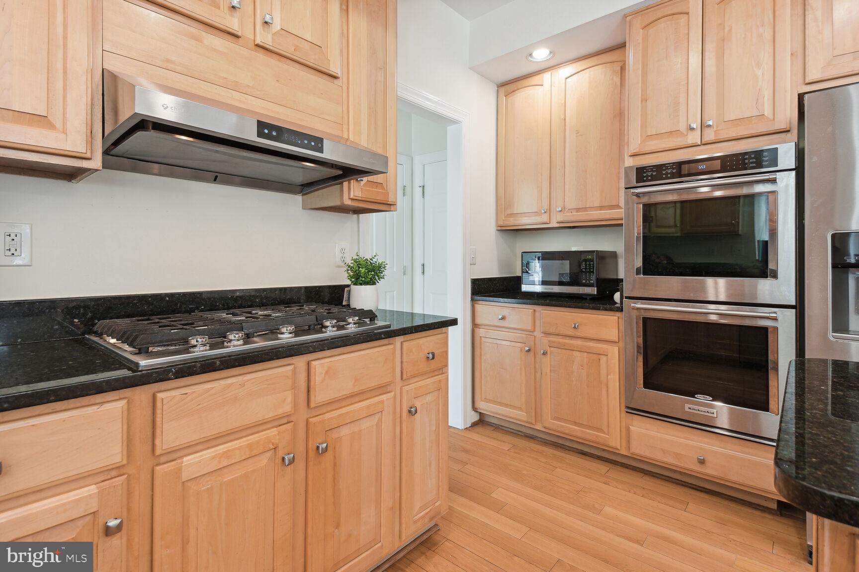 PINEY GLEN VILLAGE - Residential