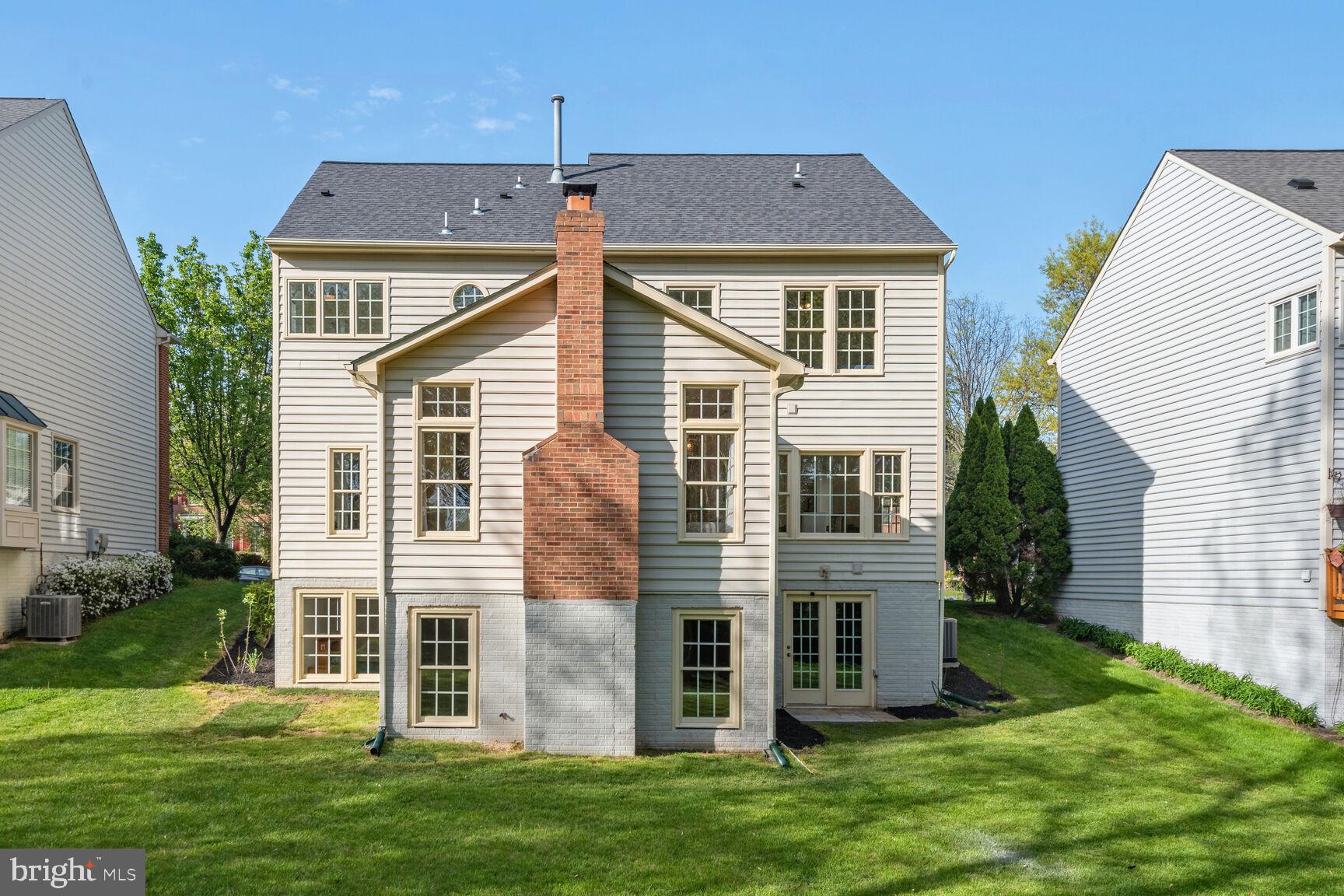 PINEY GLEN VILLAGE - Residential