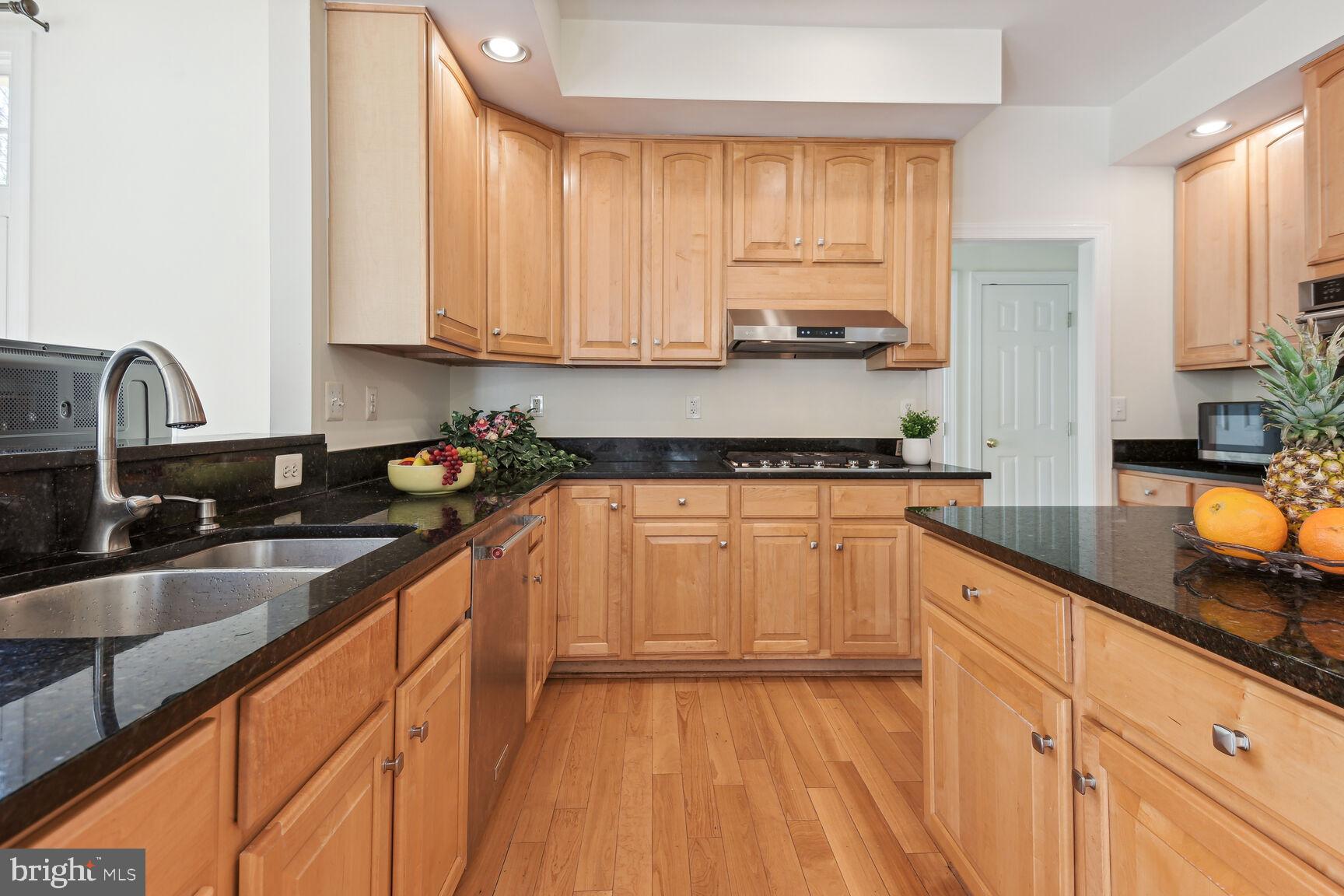 PINEY GLEN VILLAGE - Residential