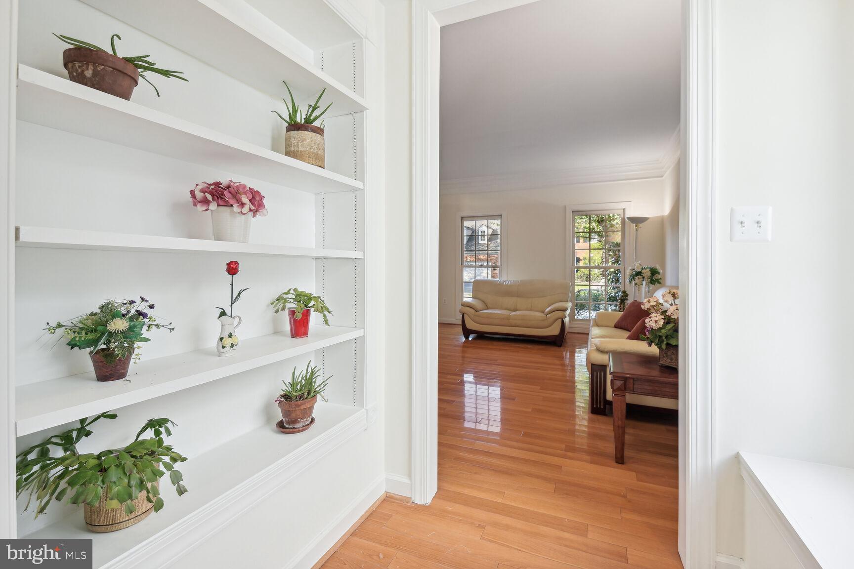 PINEY GLEN VILLAGE - Residential