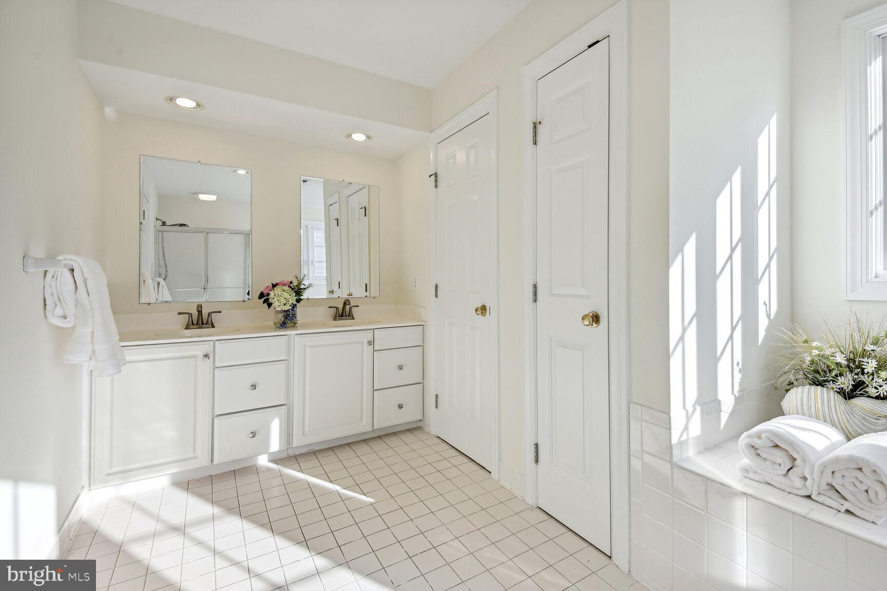 PINEY GLEN VILLAGE - Residential