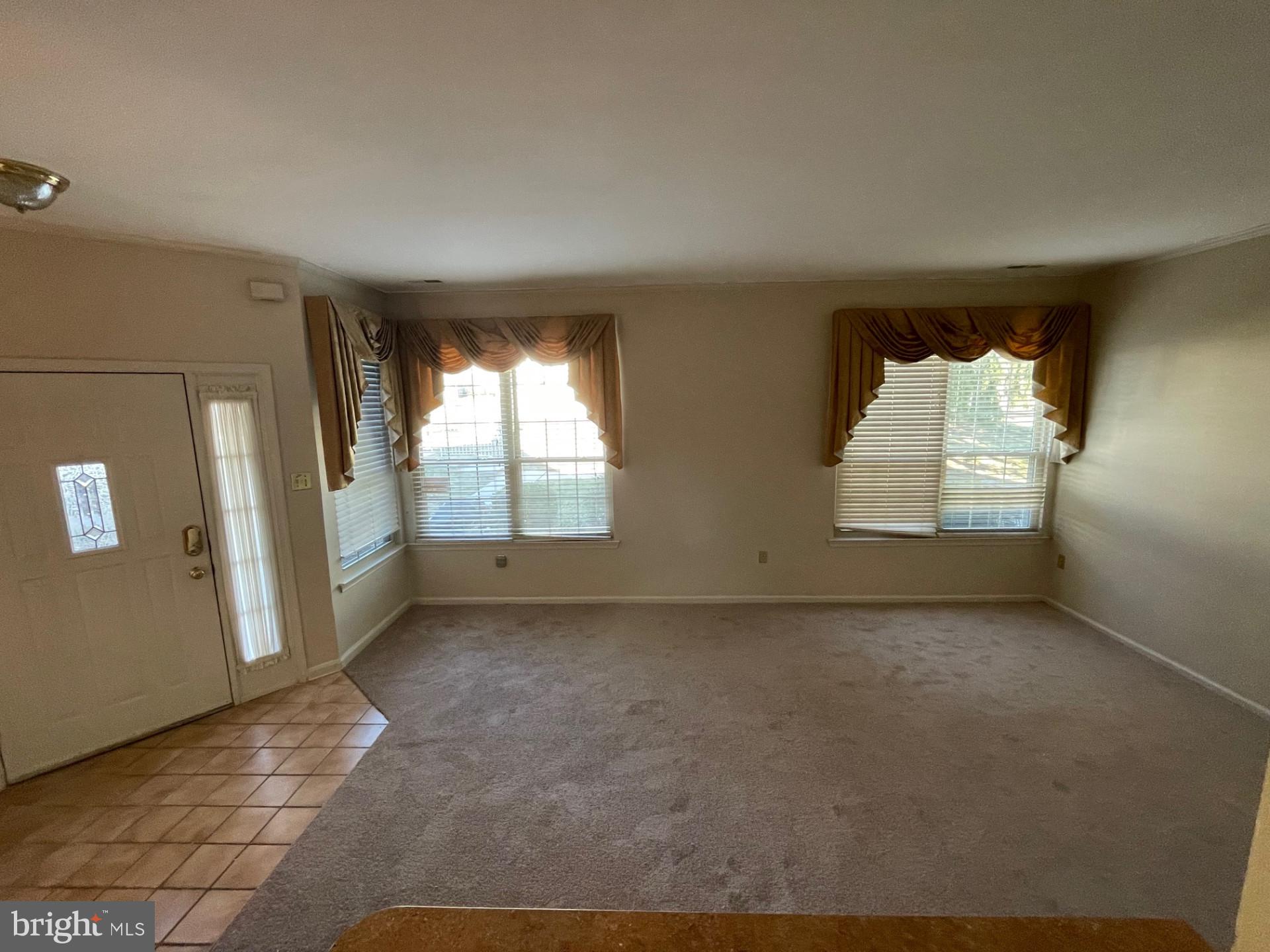 MONTGOMERY BROOK - Residential