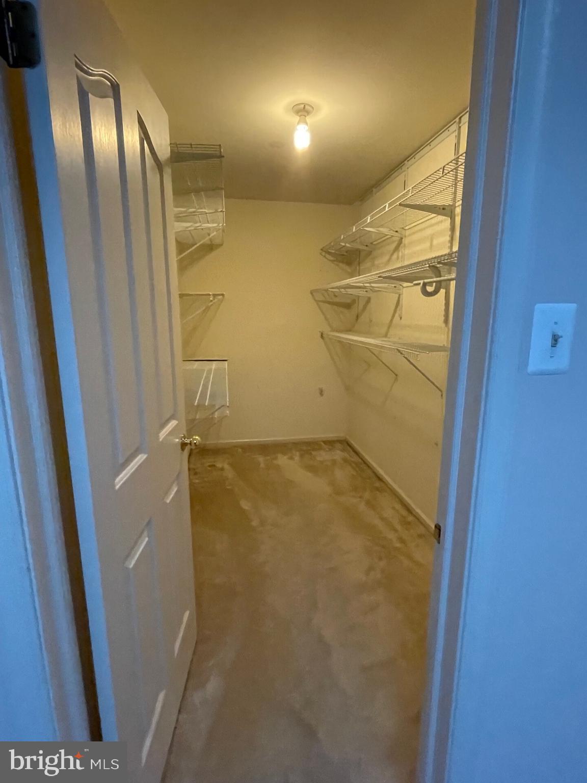 MONTGOMERY BROOK - Residential