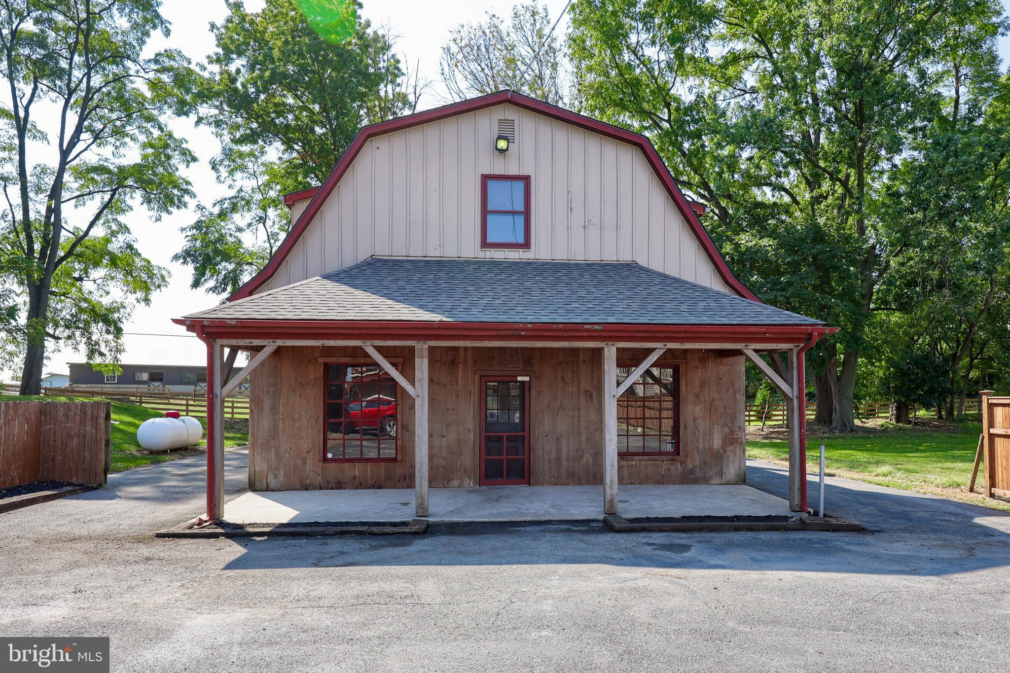 2688 OLD PHILADELPHIA PIKE