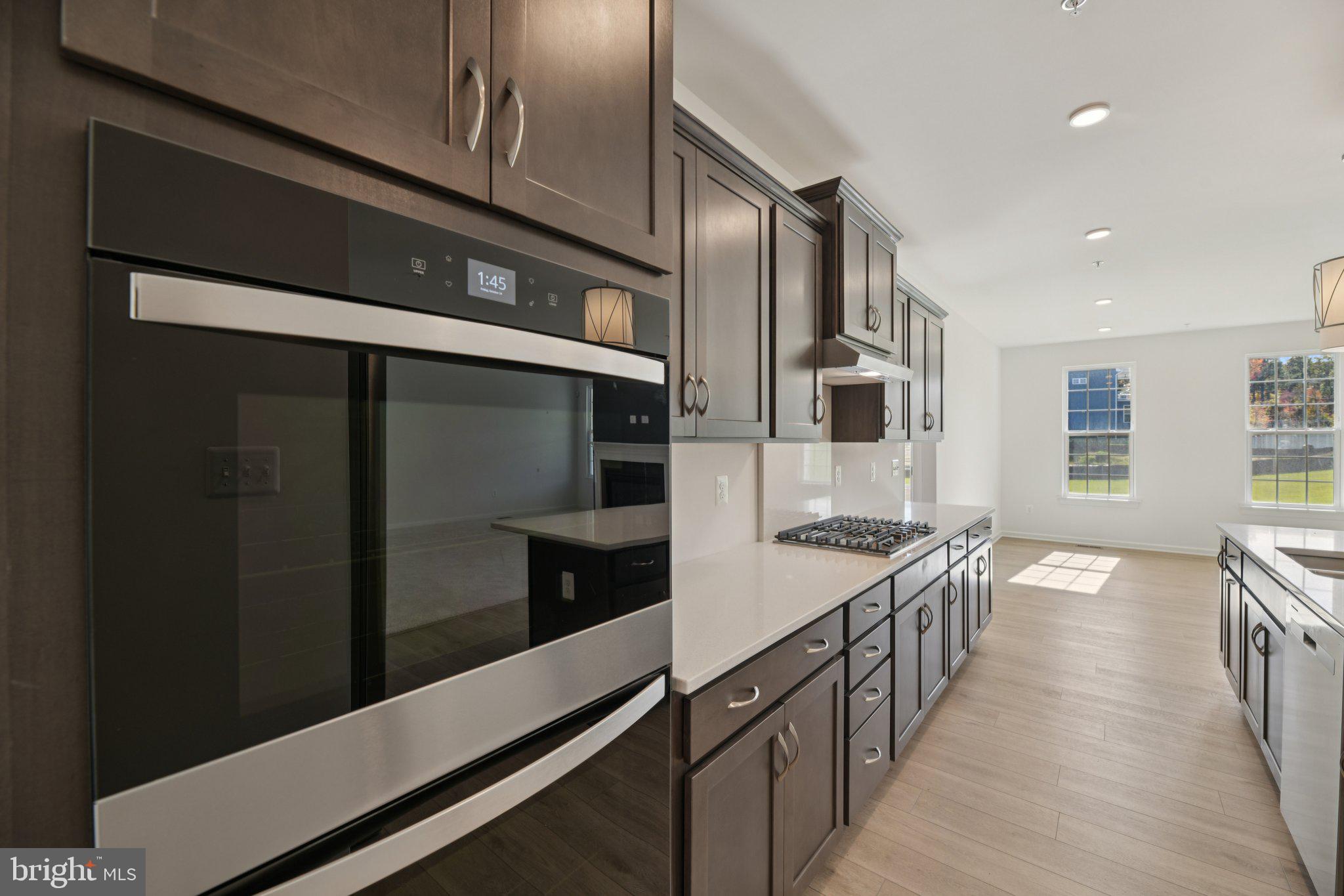 GLENN DALE ESTATES - Residential