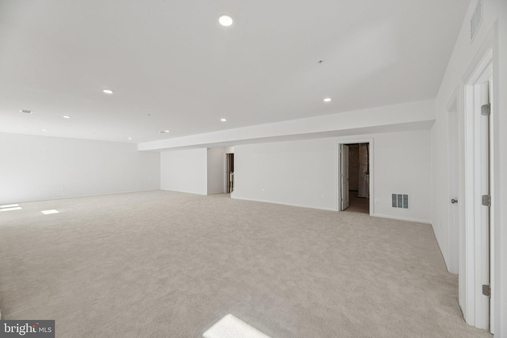 GLENN DALE ESTATES - Residential