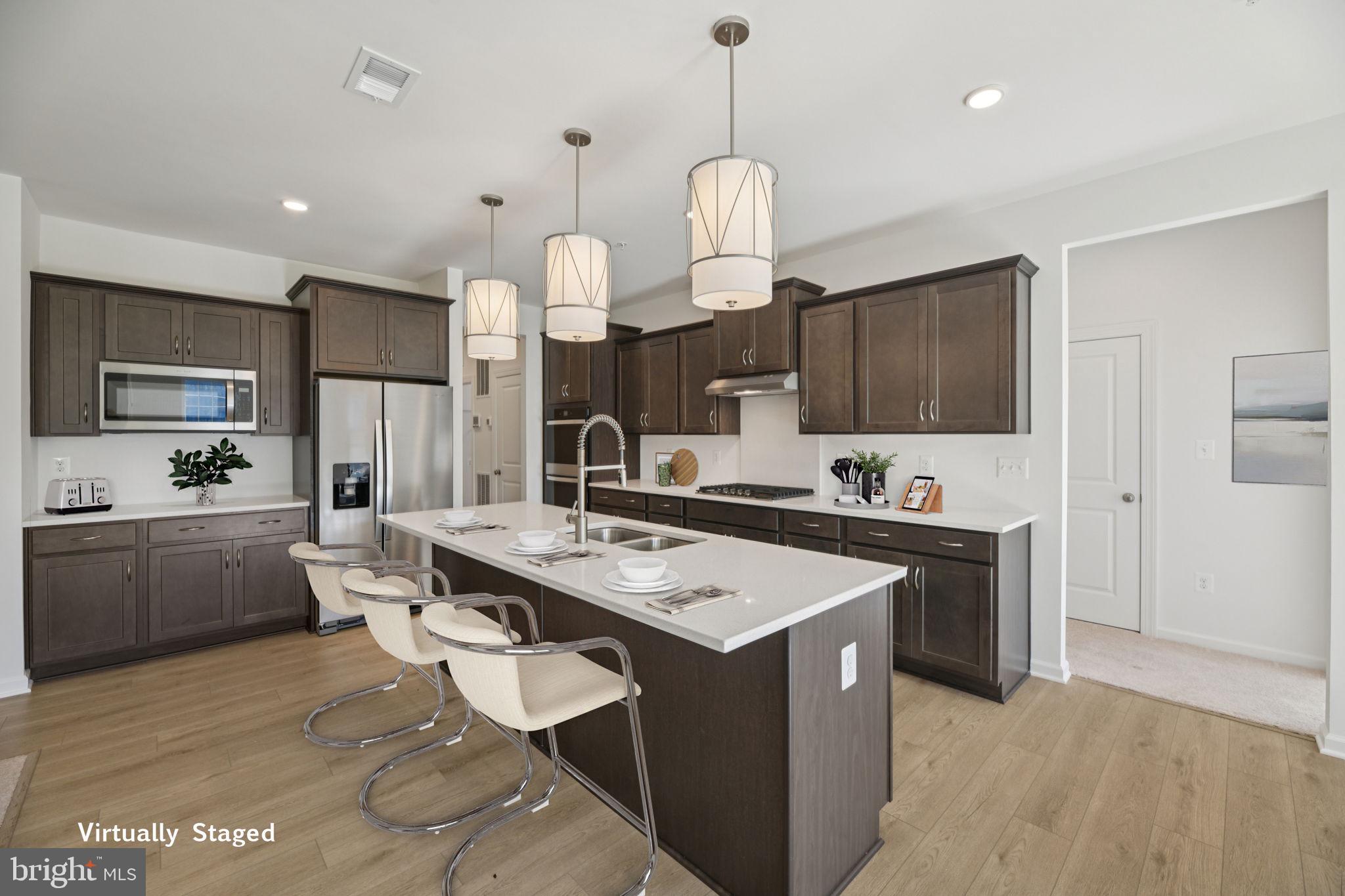 GLENN DALE ESTATES - Residential