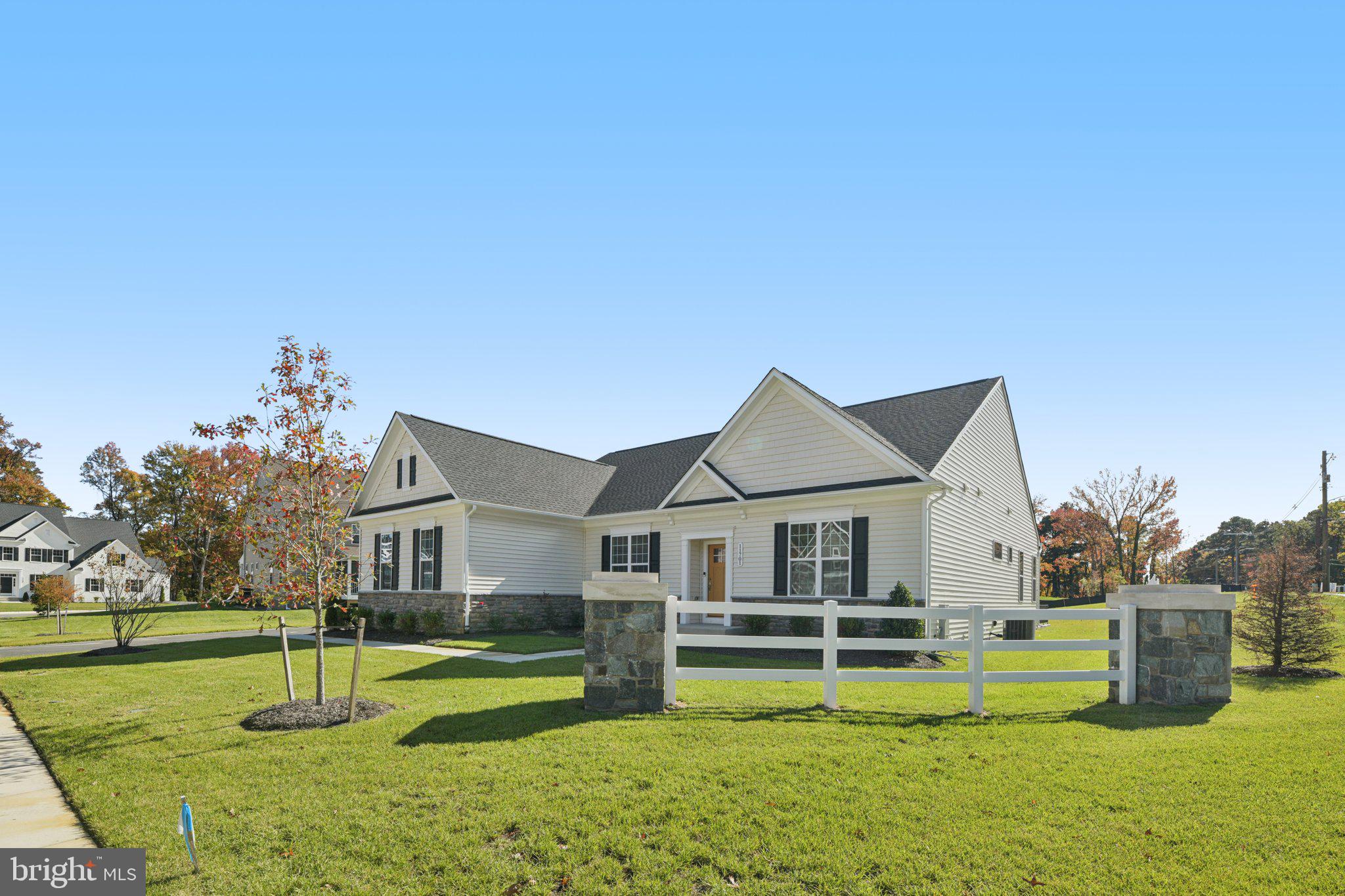 GLENN DALE ESTATES - Residential