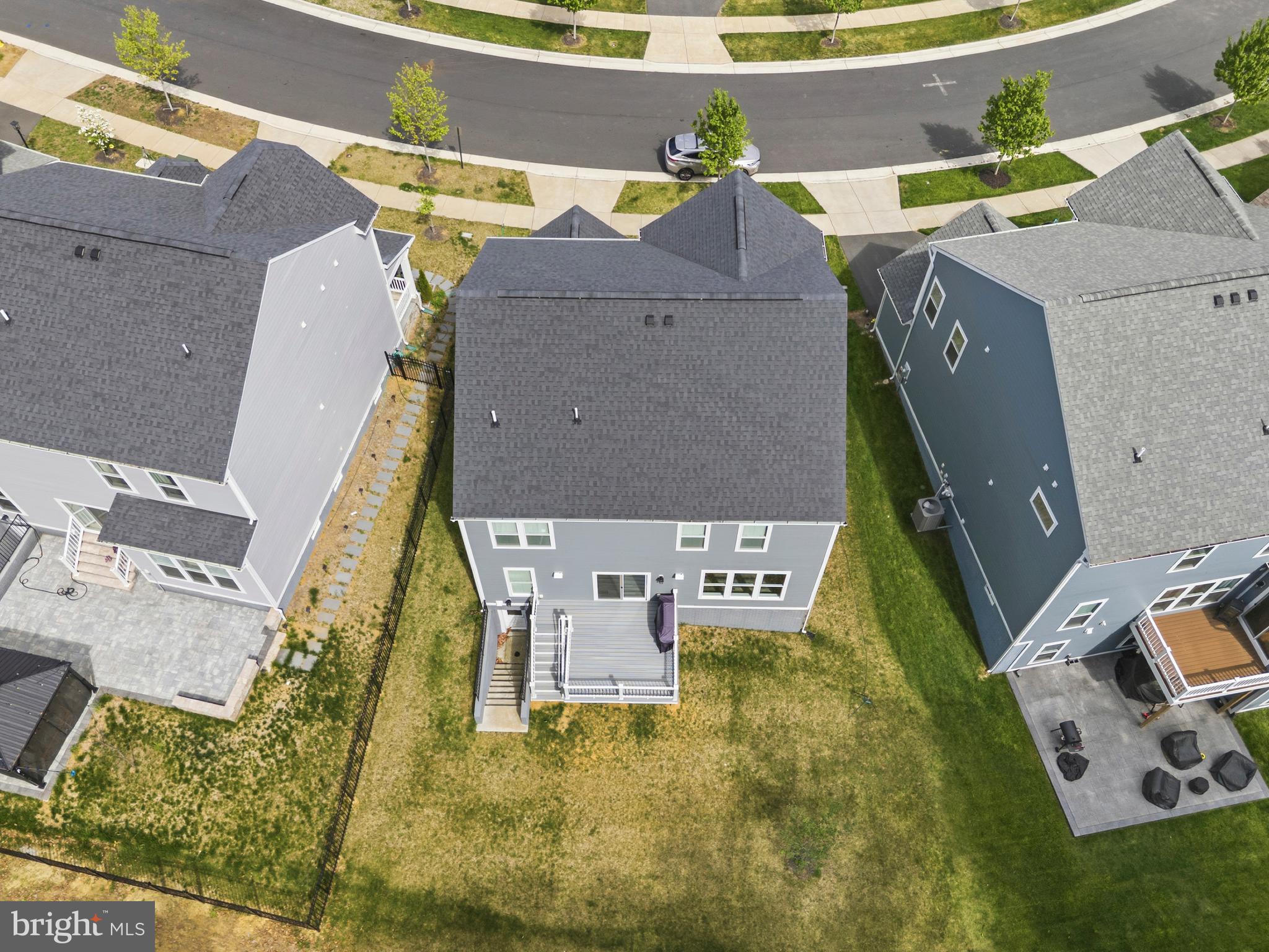 POTOMAC SHORES - Residential