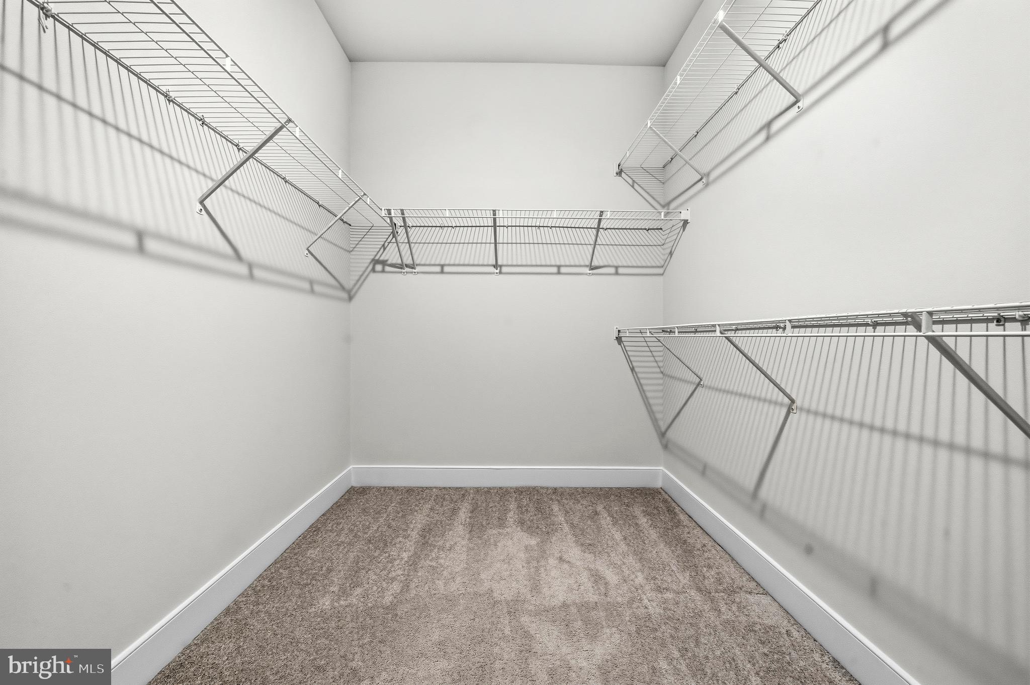 POTOMAC SHORES - Residential