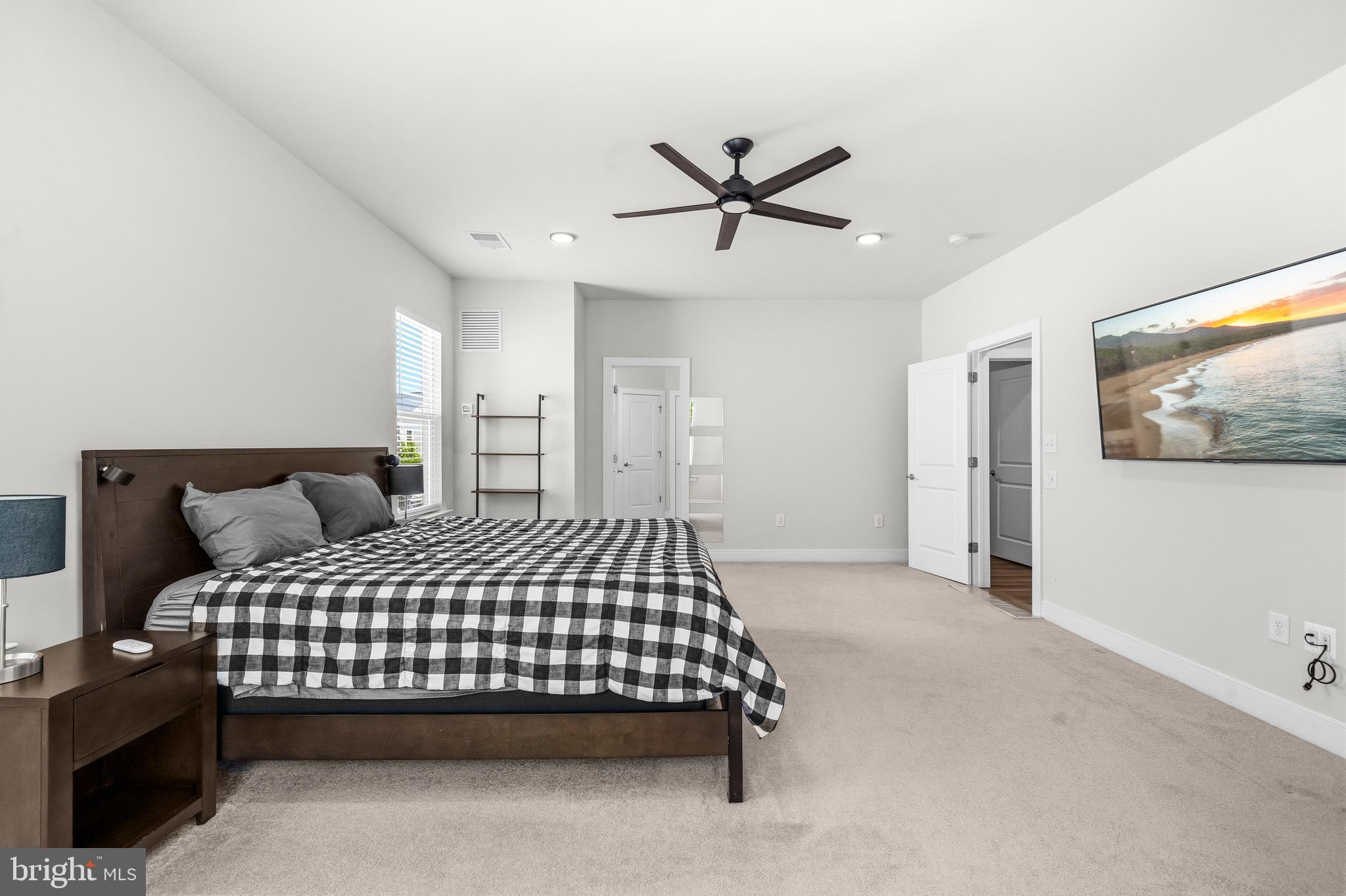 POTOMAC SHORES - Residential