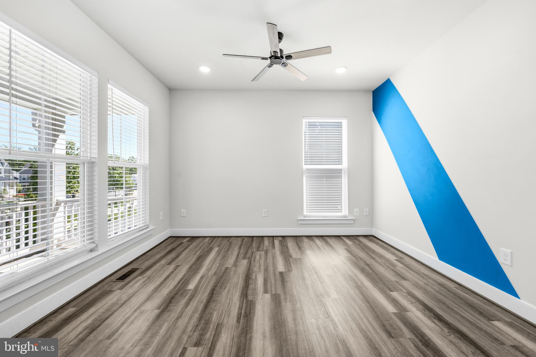 POTOMAC SHORES - Residential