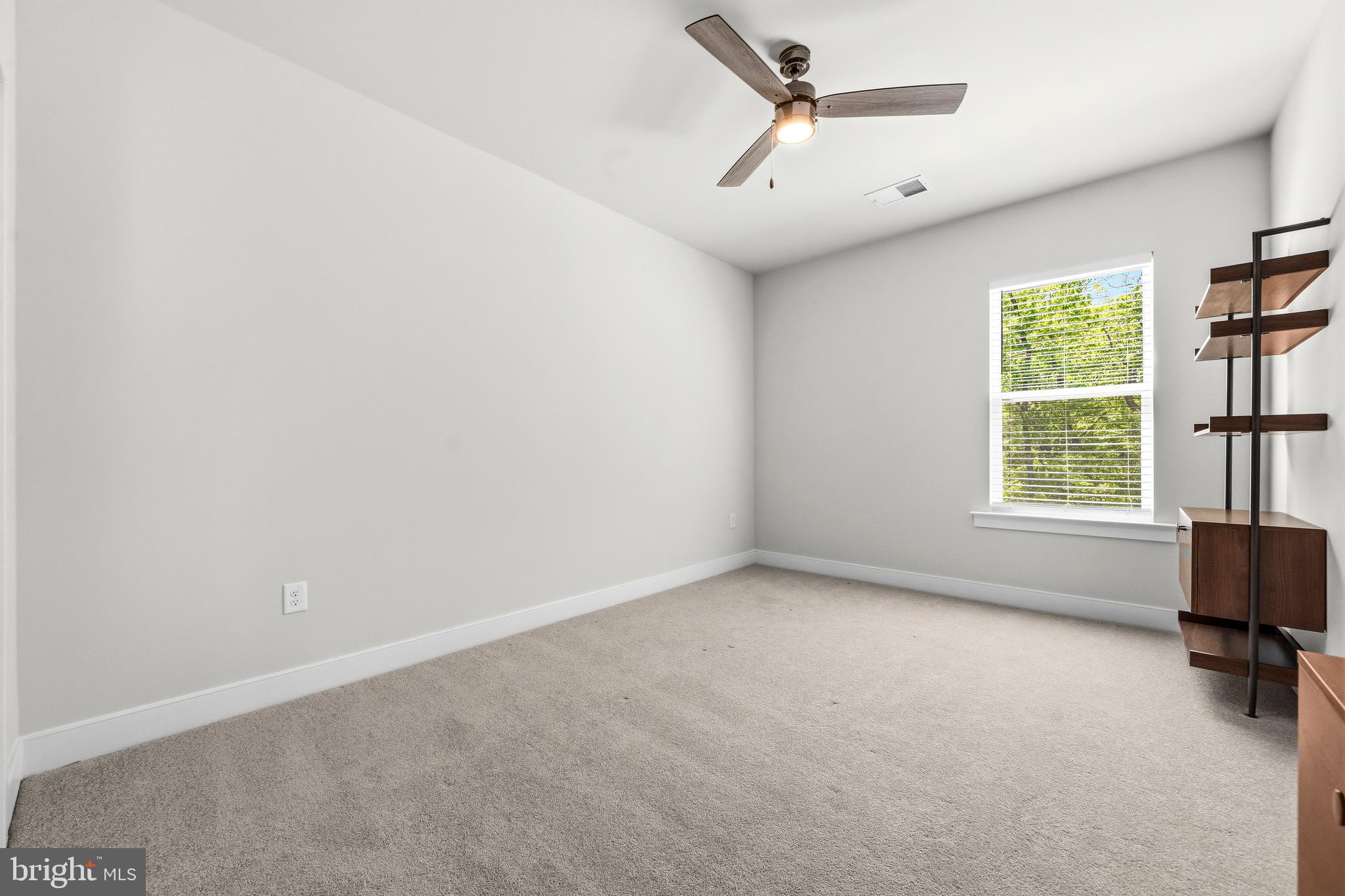 POTOMAC SHORES - Residential