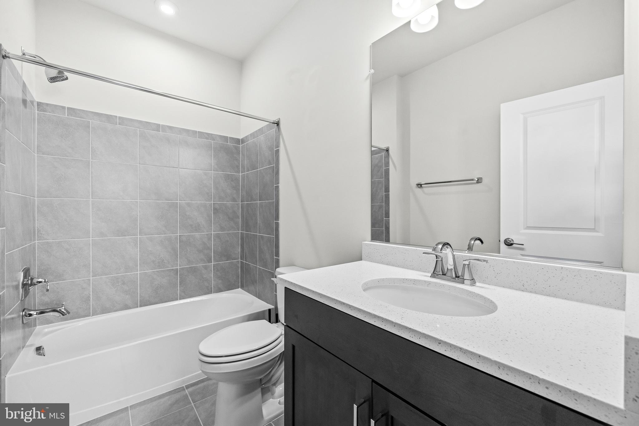 POTOMAC SHORES - Residential