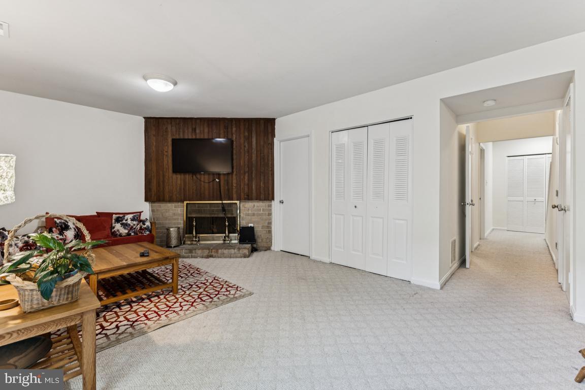 FAIRFAX COUNTY - Residential