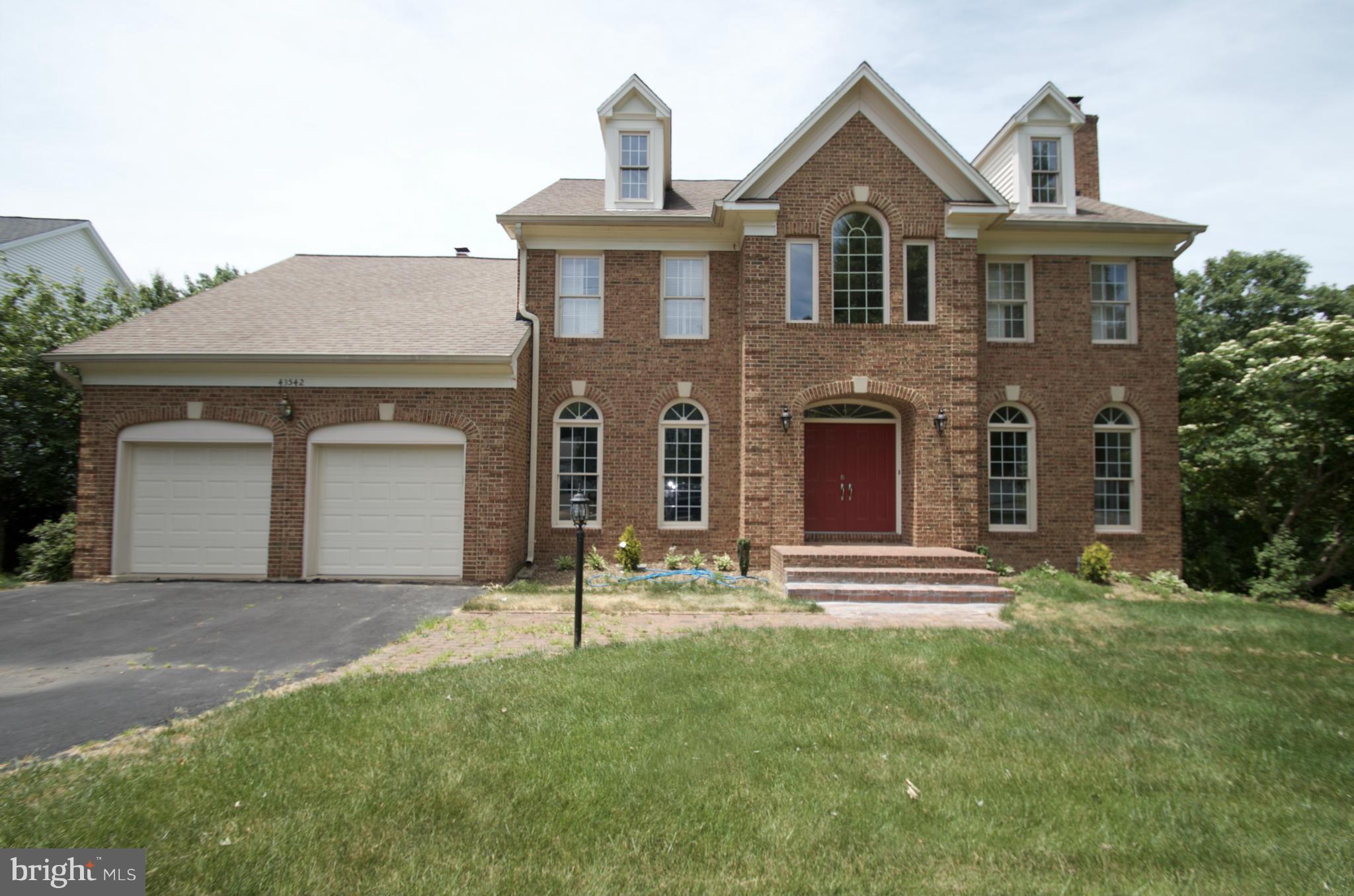 ASHBURN FARM - Residential Lease