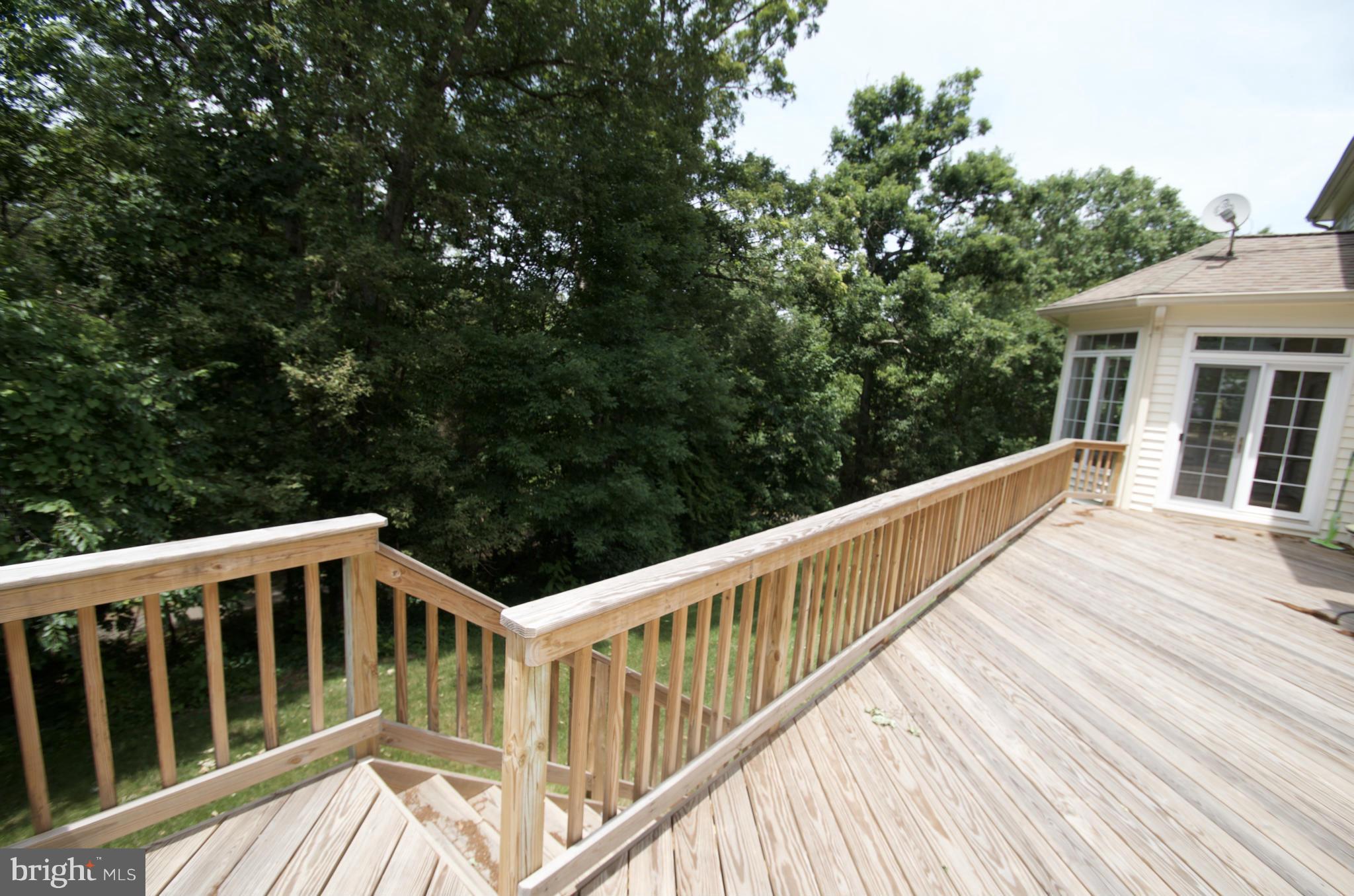 ASHBURN FARM - Residential Lease