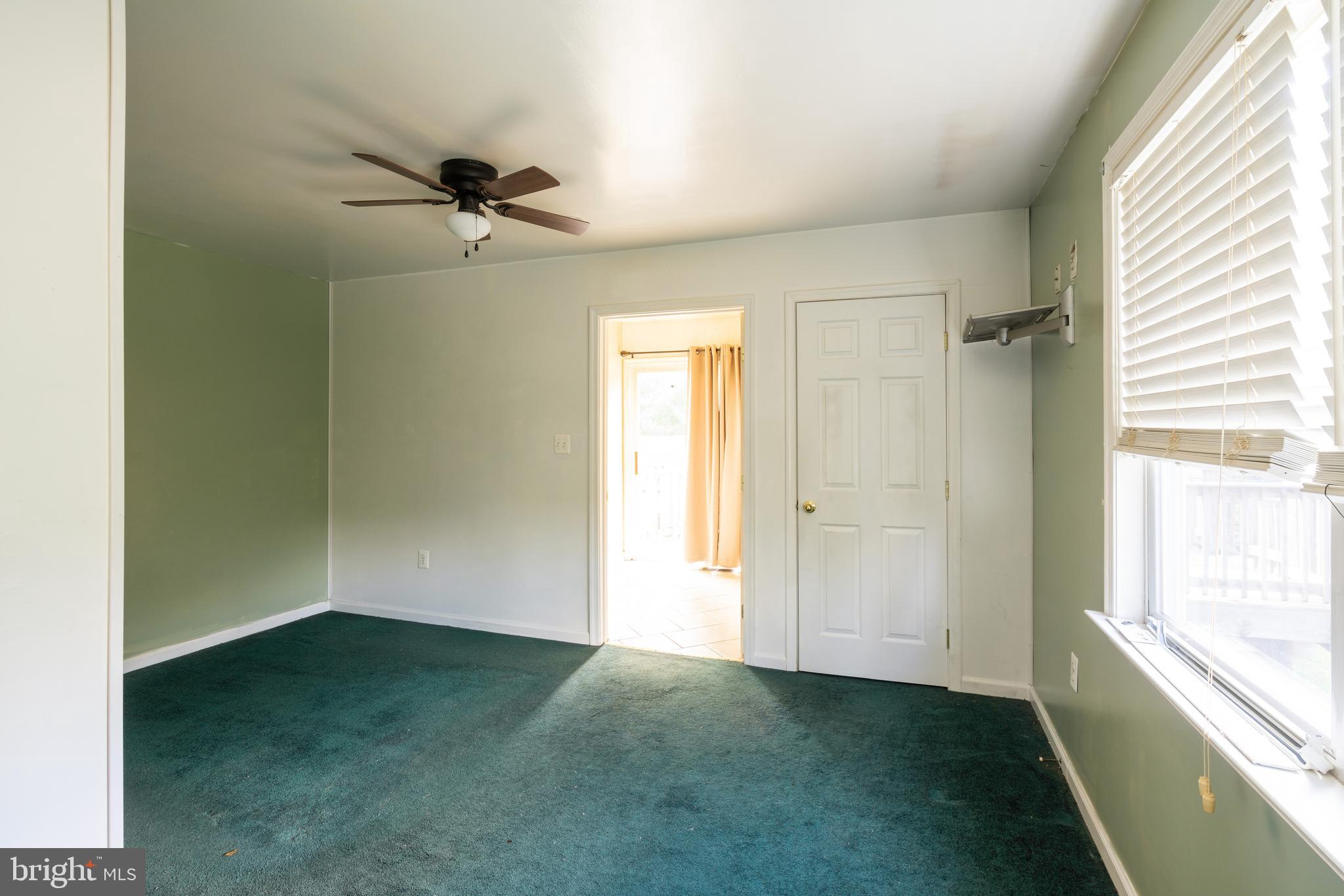 WATERLOO - Residential