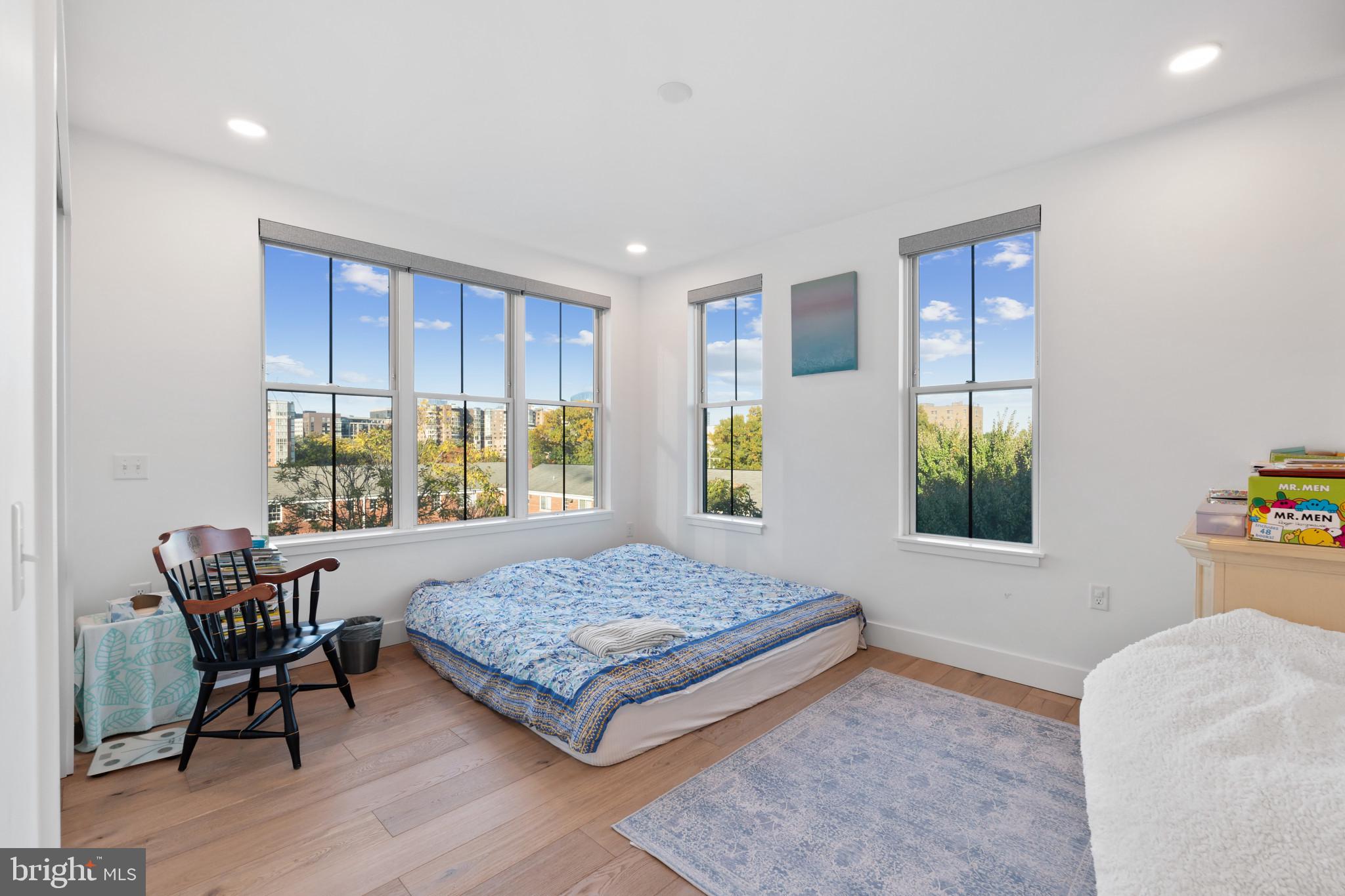 ARLINGTON - Residential Lease